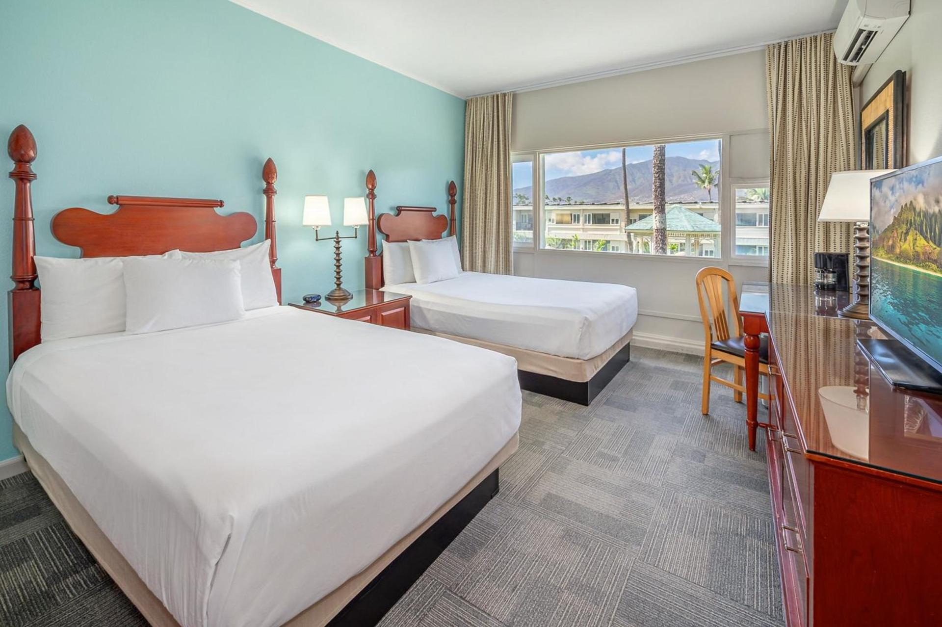 Maui Beach Hotel photo 24
