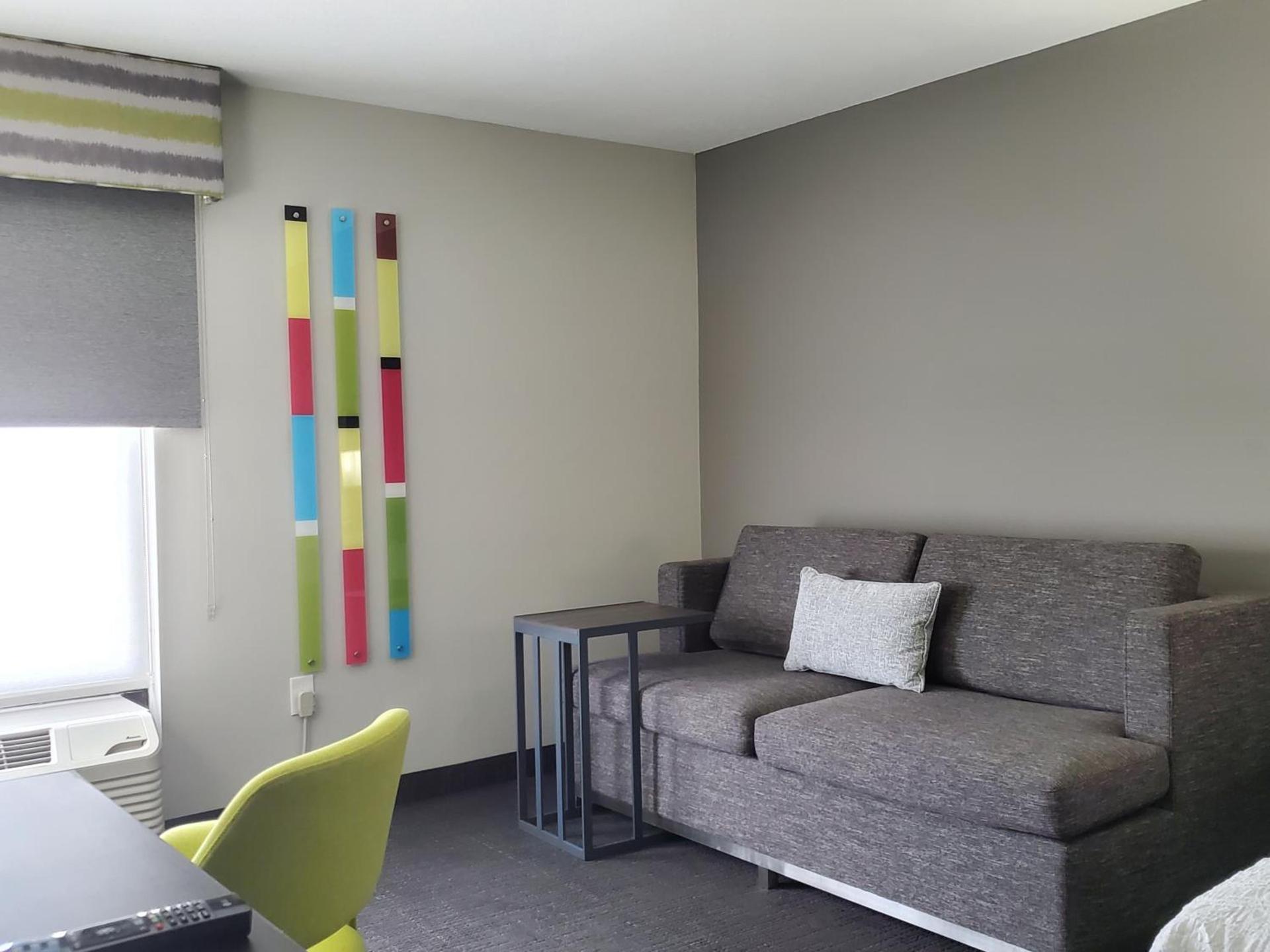 Hampton Inn Olathe photo 16