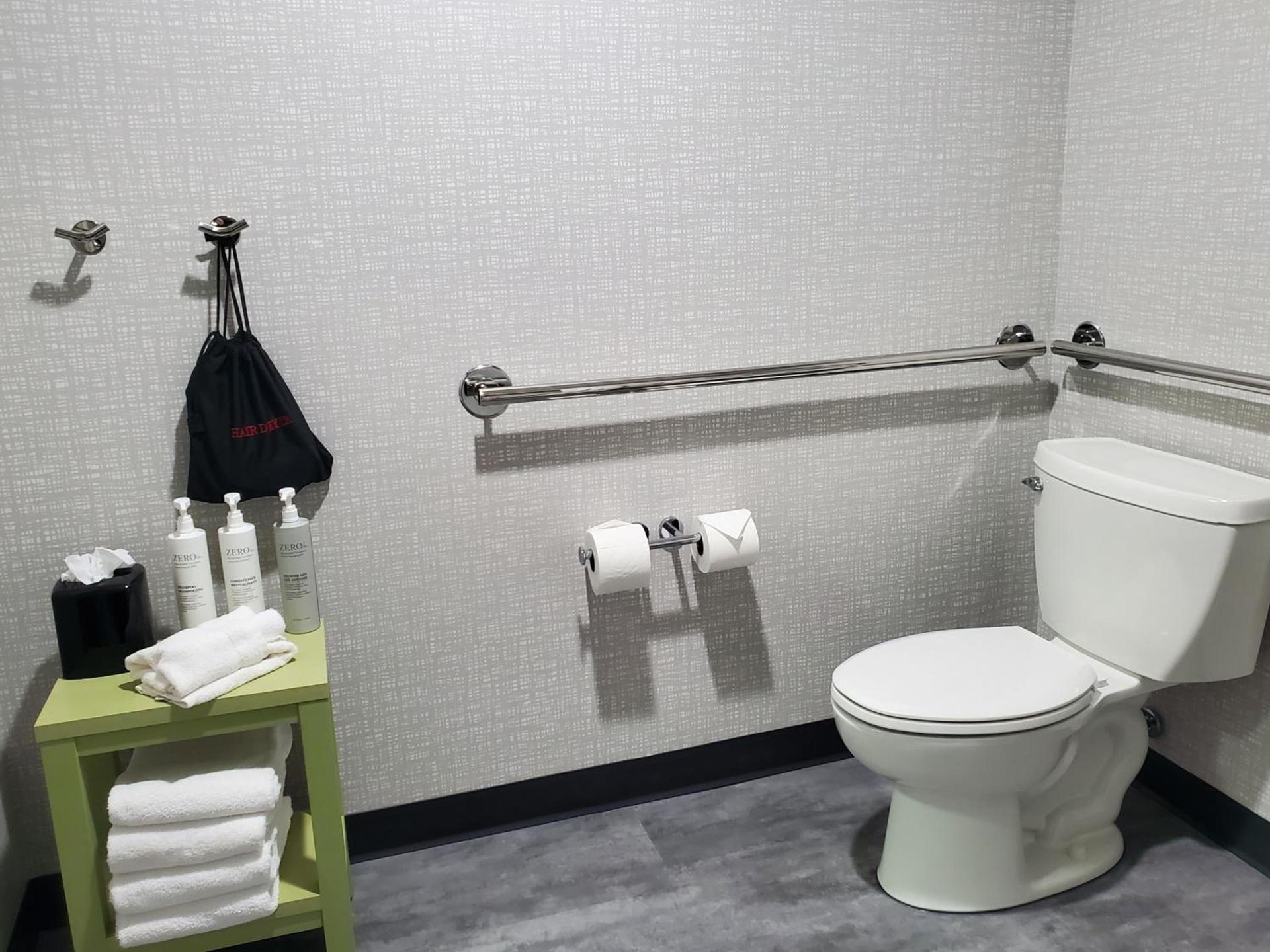 Hampton Inn Olathe photo 28