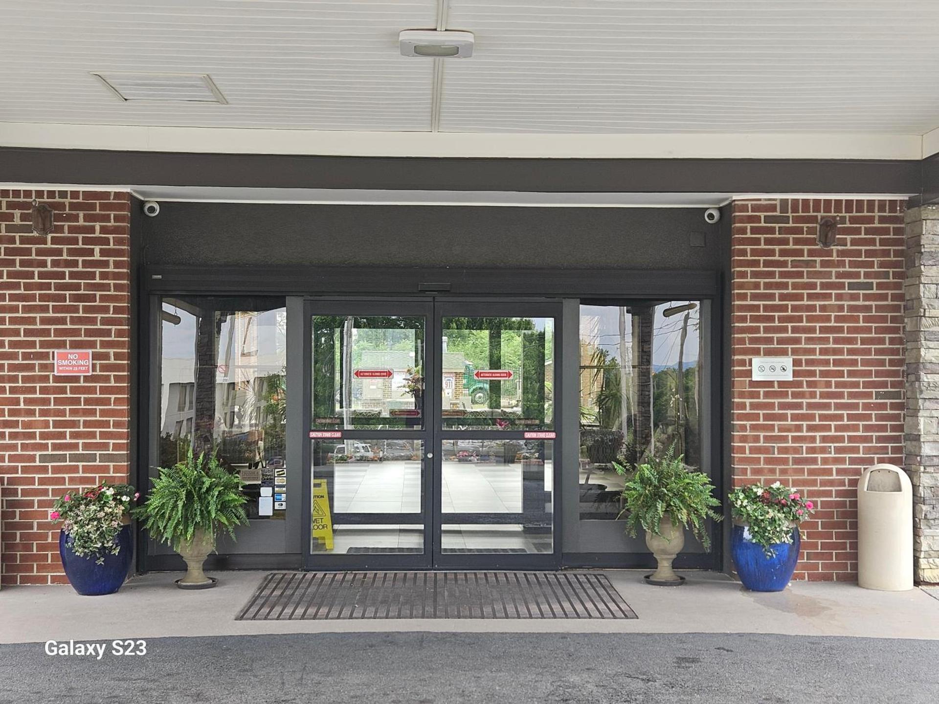 Quality Inn Dublin I-81 photo 5