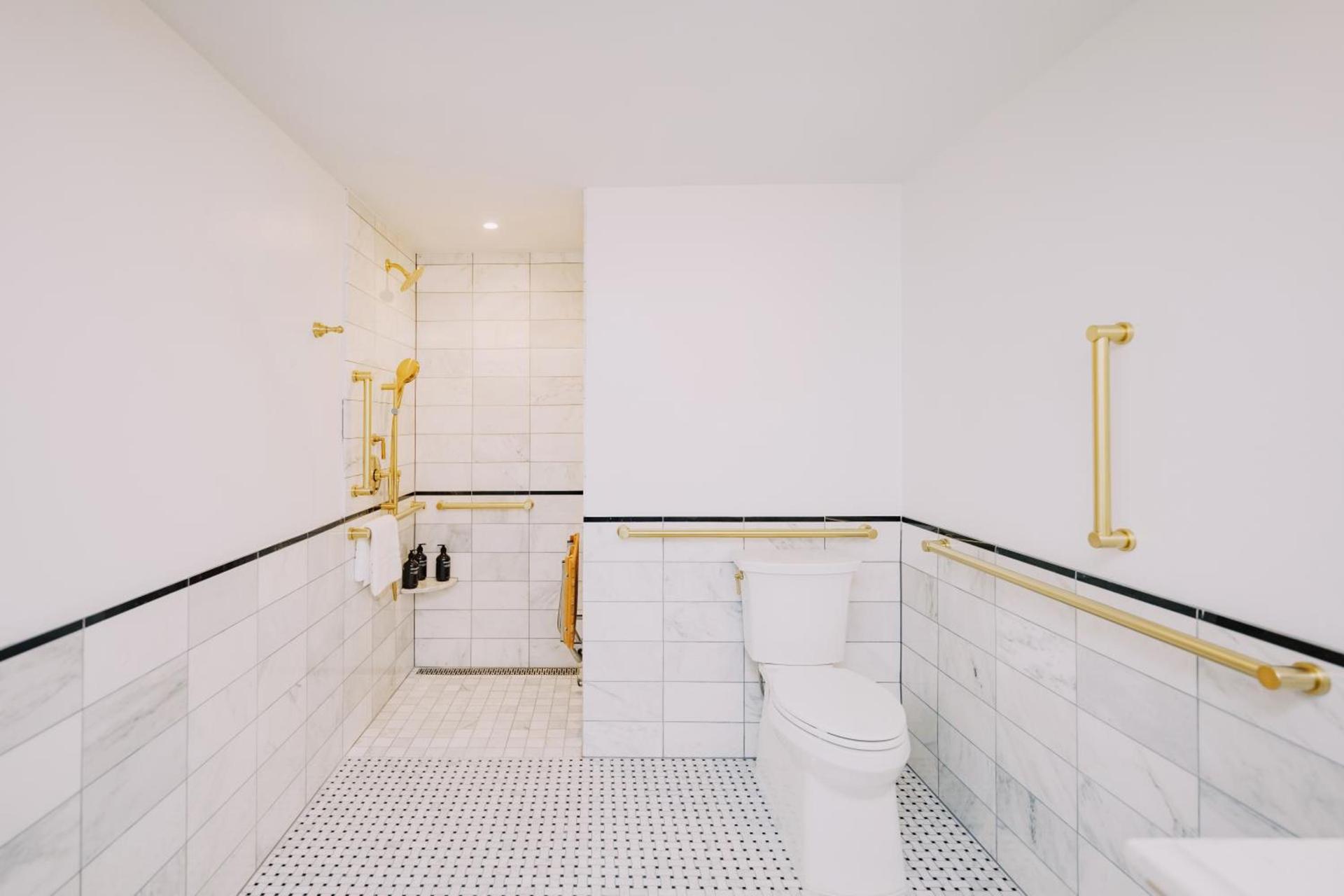 Hotel Heron Alexandria Old Town, Curio Collection by Hilton photo 46