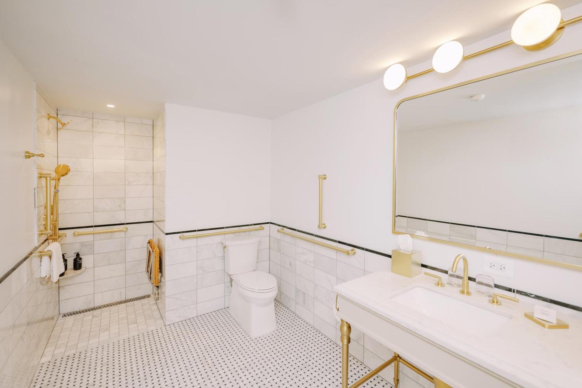 Hotel Heron Alexandria Old Town, Curio Collection by Hilton photo 47