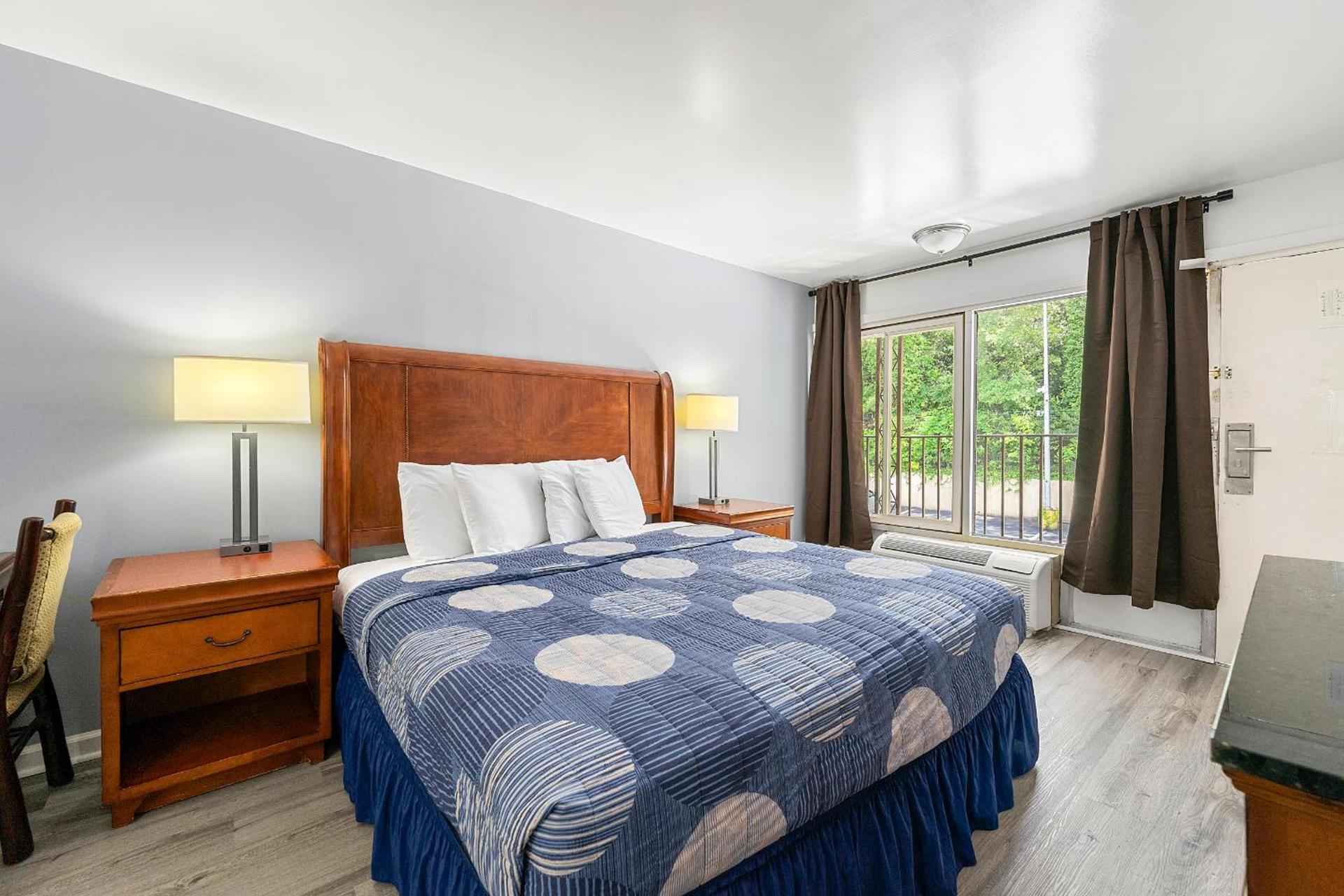 Budgetel Inn and Suites photo 31