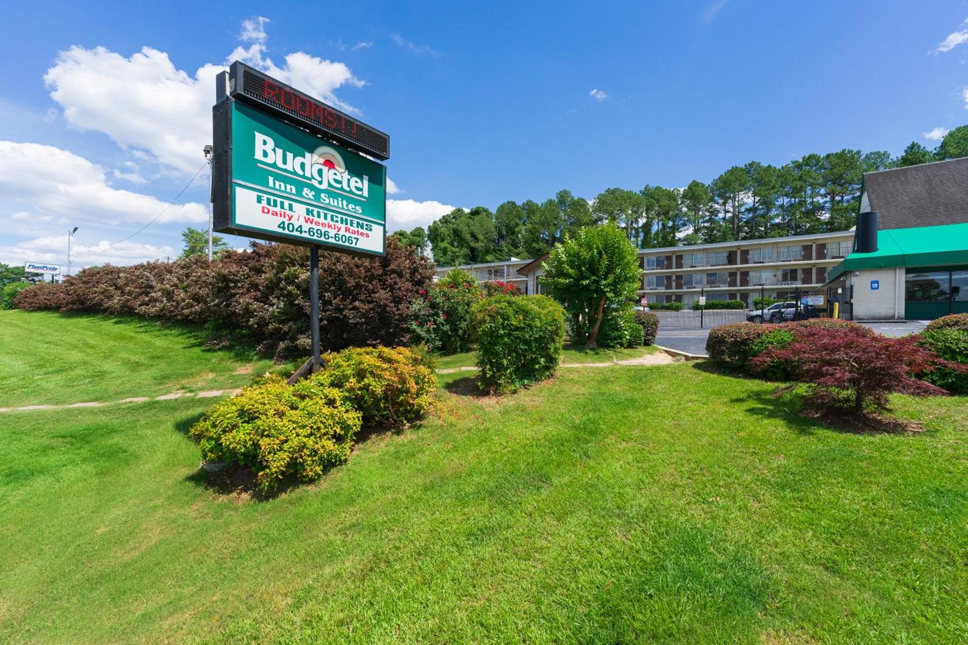Budgetel Inn and Suites photo 8