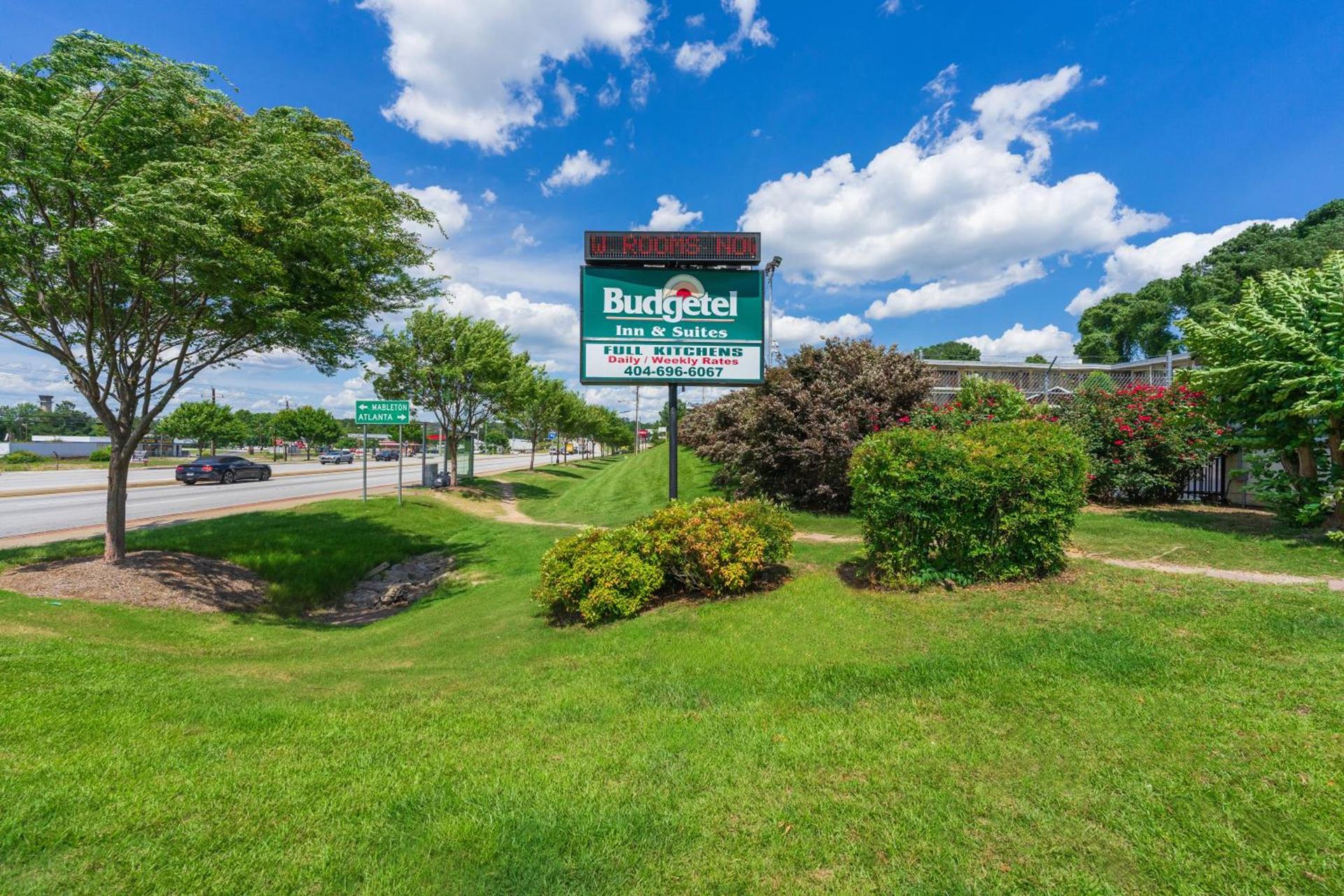 Budgetel Inn and Suites photo 9