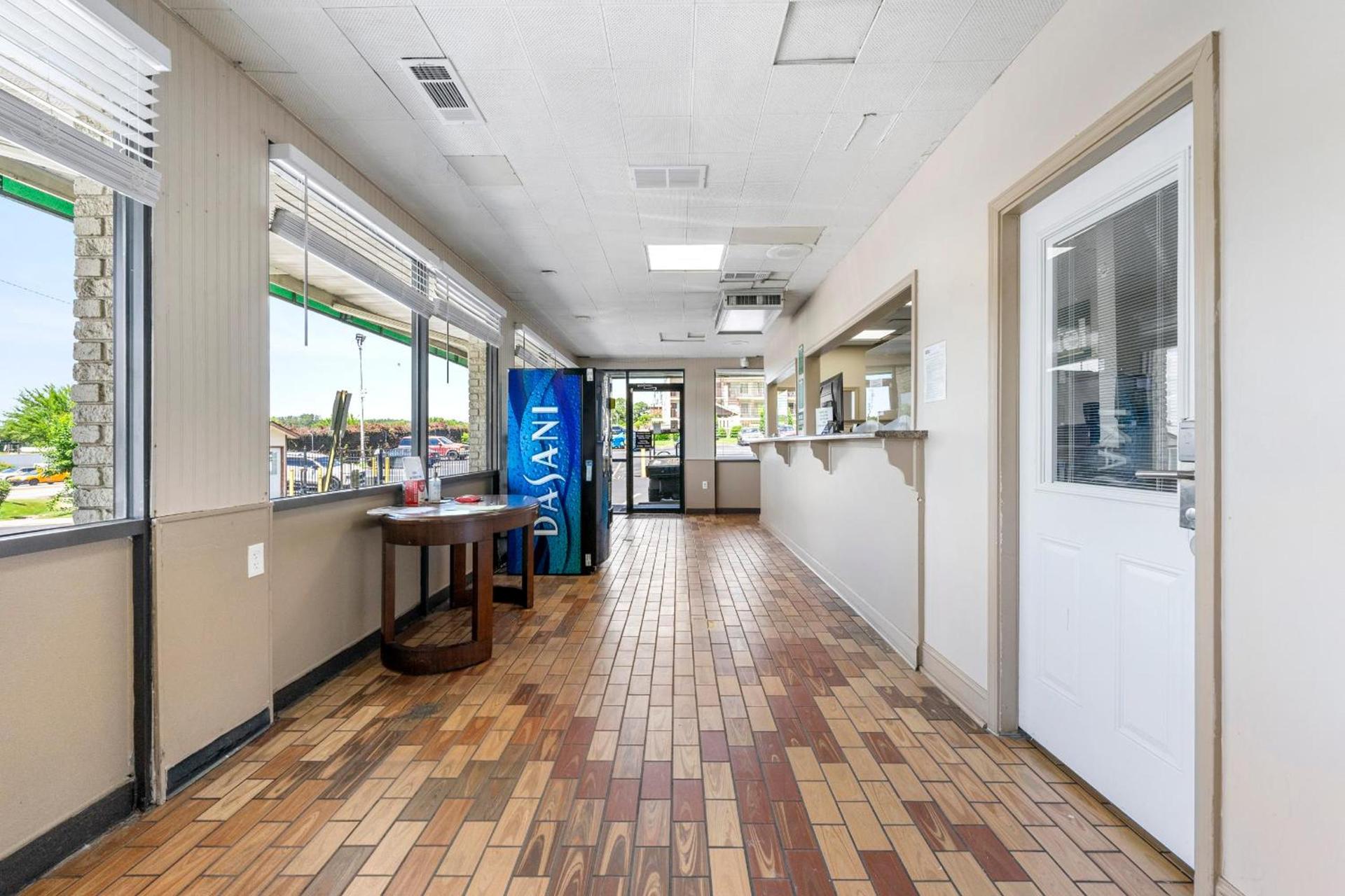 Budgetel Inn and Suites photo 20