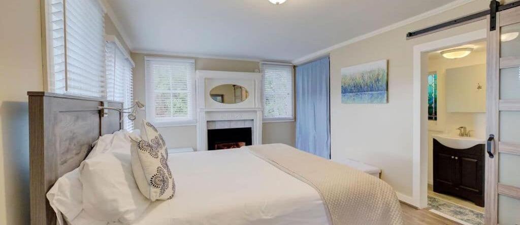 Jenner Inn photo 31