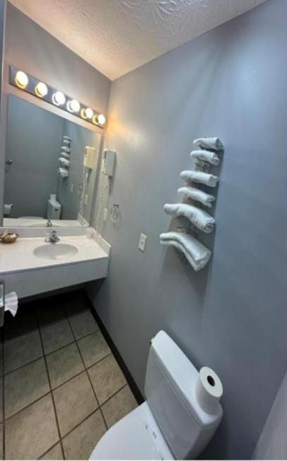 Fairway Inn Florence Indiana photo 45