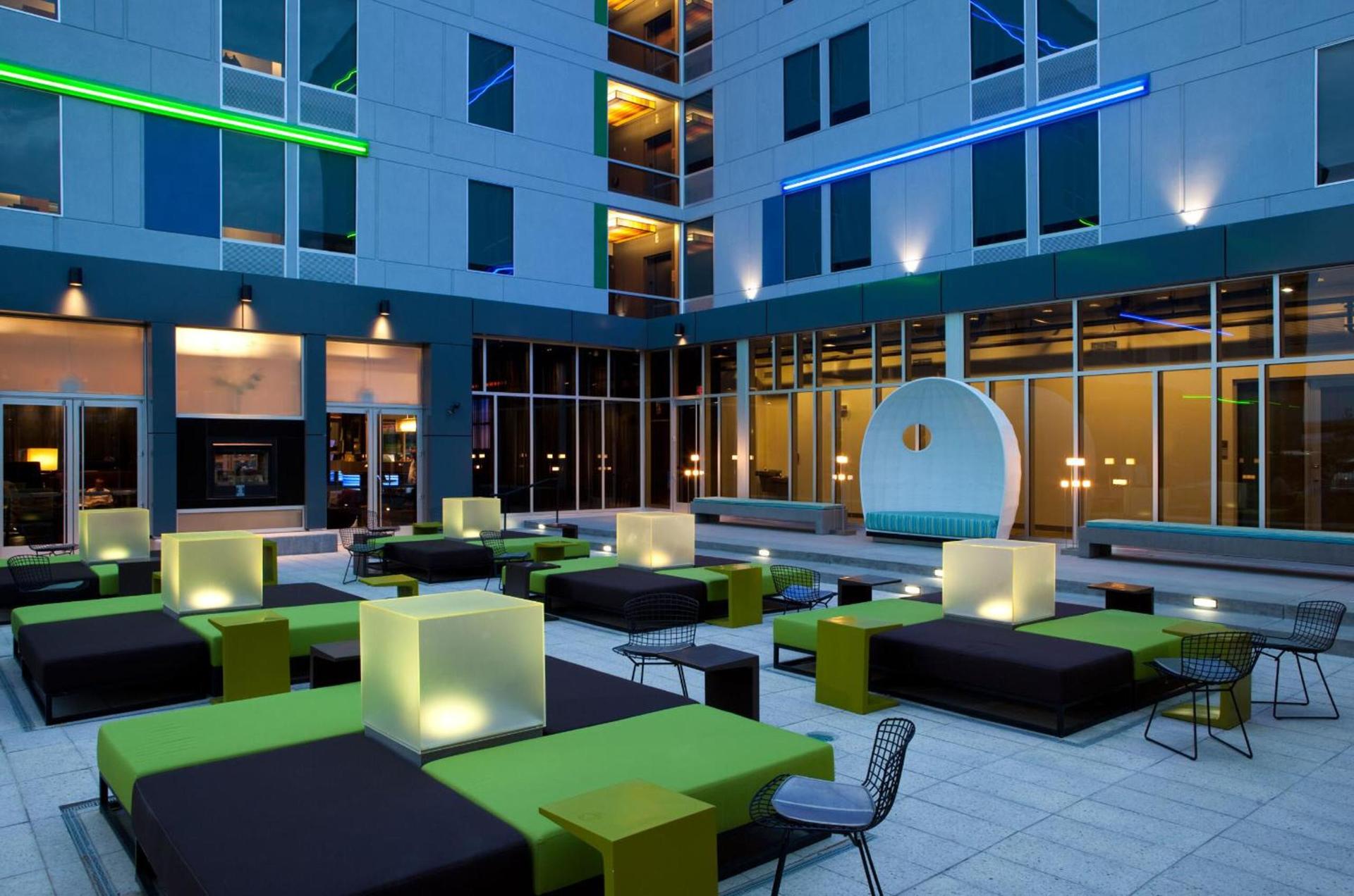 Aloft by Marriott Denver Airport at Gateway Park photo 2