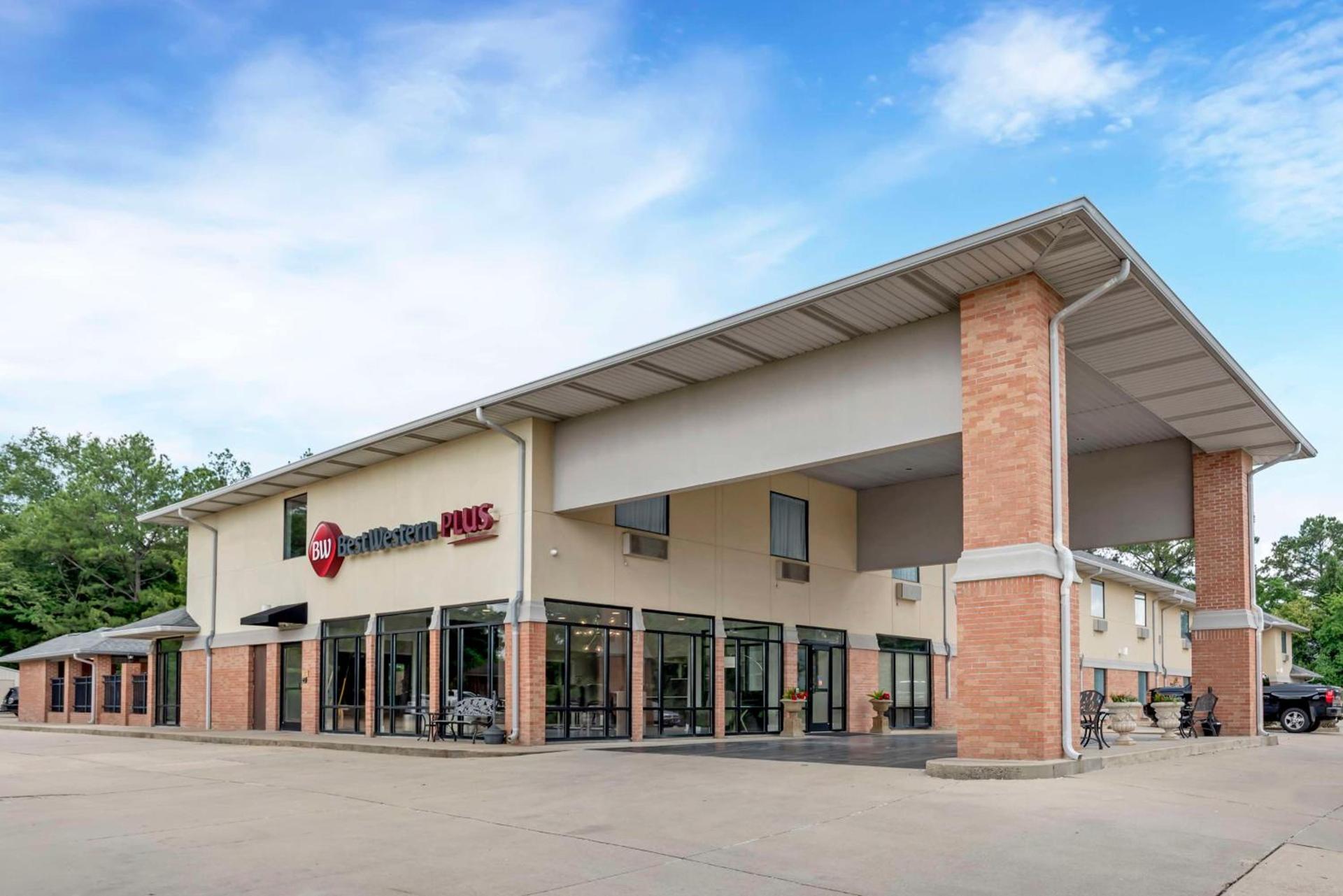 Best Western Plus Two Rivers Hotel & Suites photo 10
