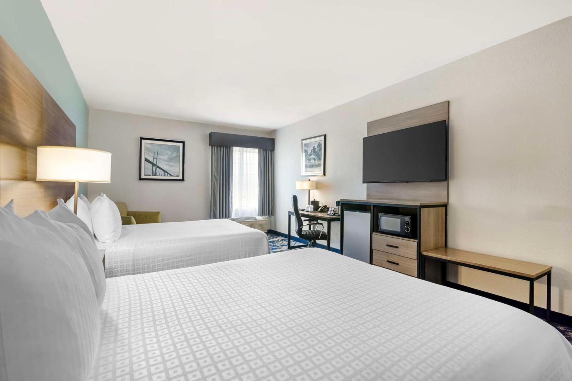 Best Western Savannah Airport Inn & Suites photo 21