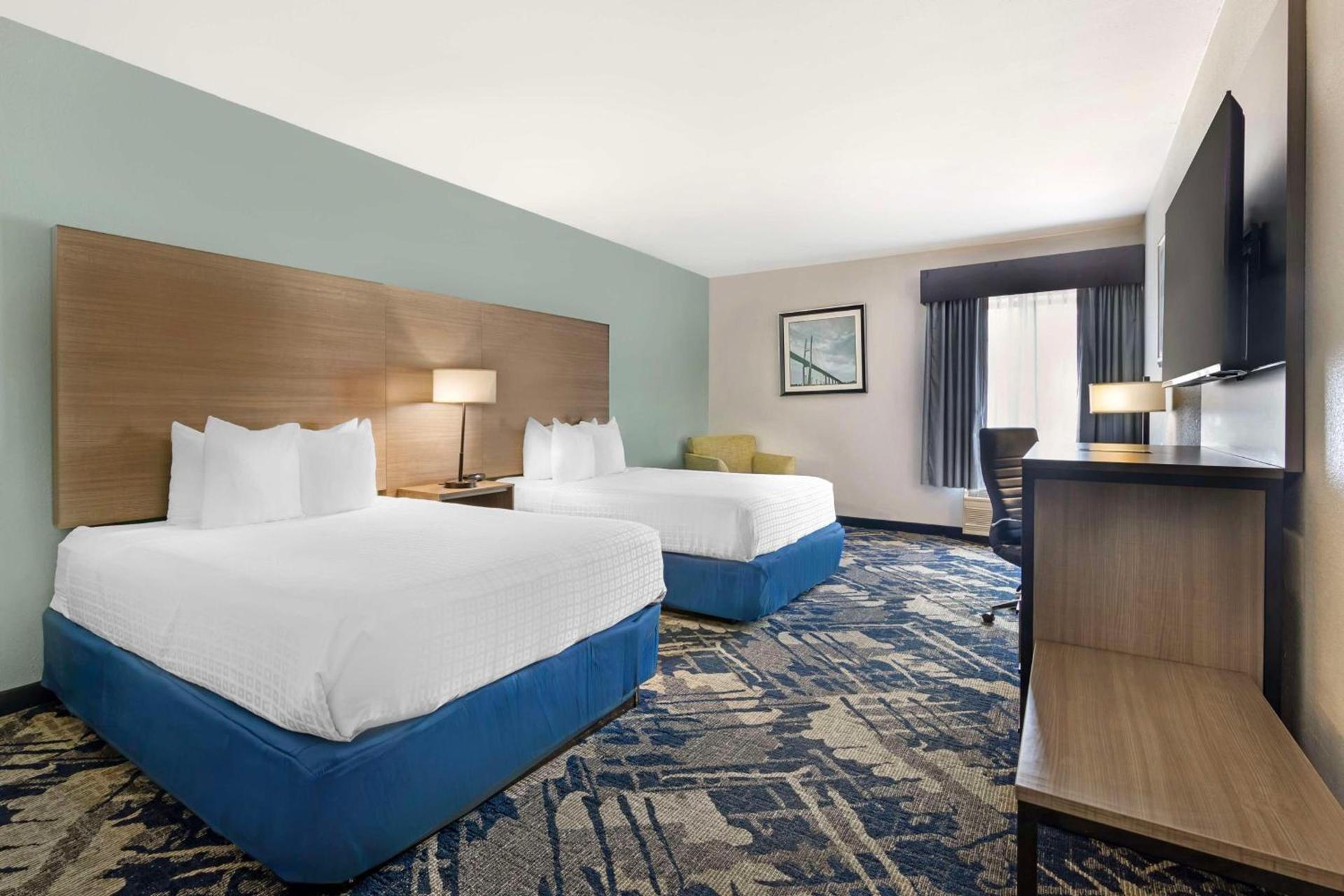 Best Western Savannah Airport Inn & Suites photo 20