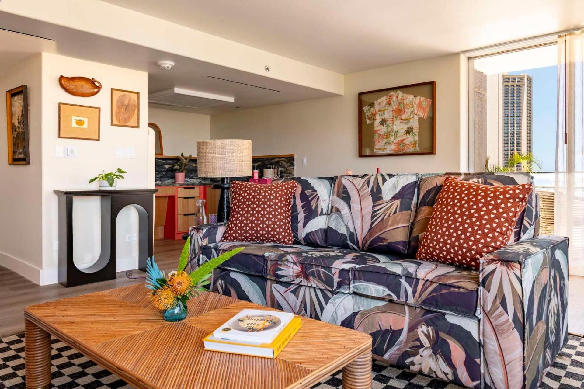 Wayfinder Waikiki - Voted Top 10 Best Hotels in Hawaii! photo 85