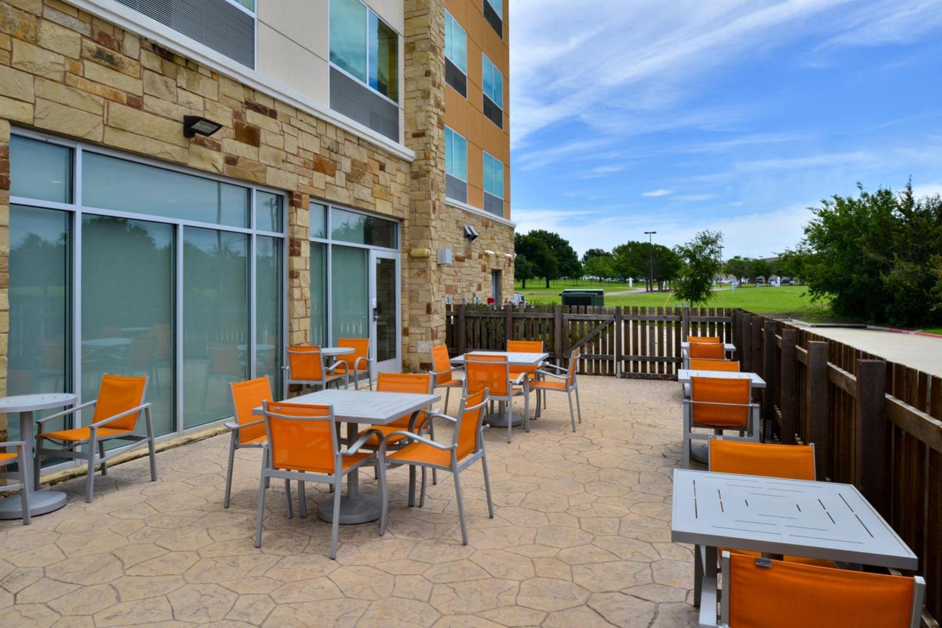 Holiday Inn Express & Suites - Wylie West by IHG photo 57