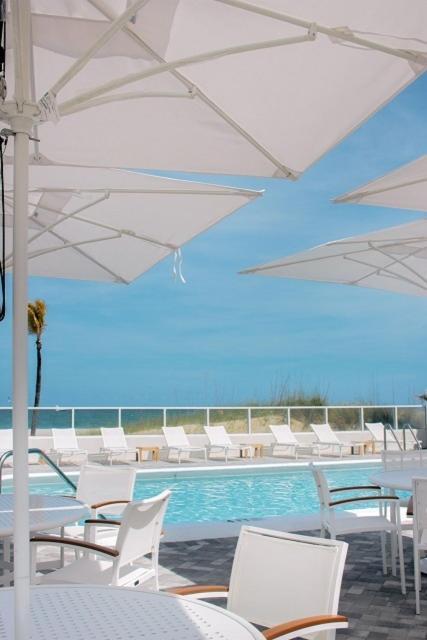 Tides Inn Hotel photo 2