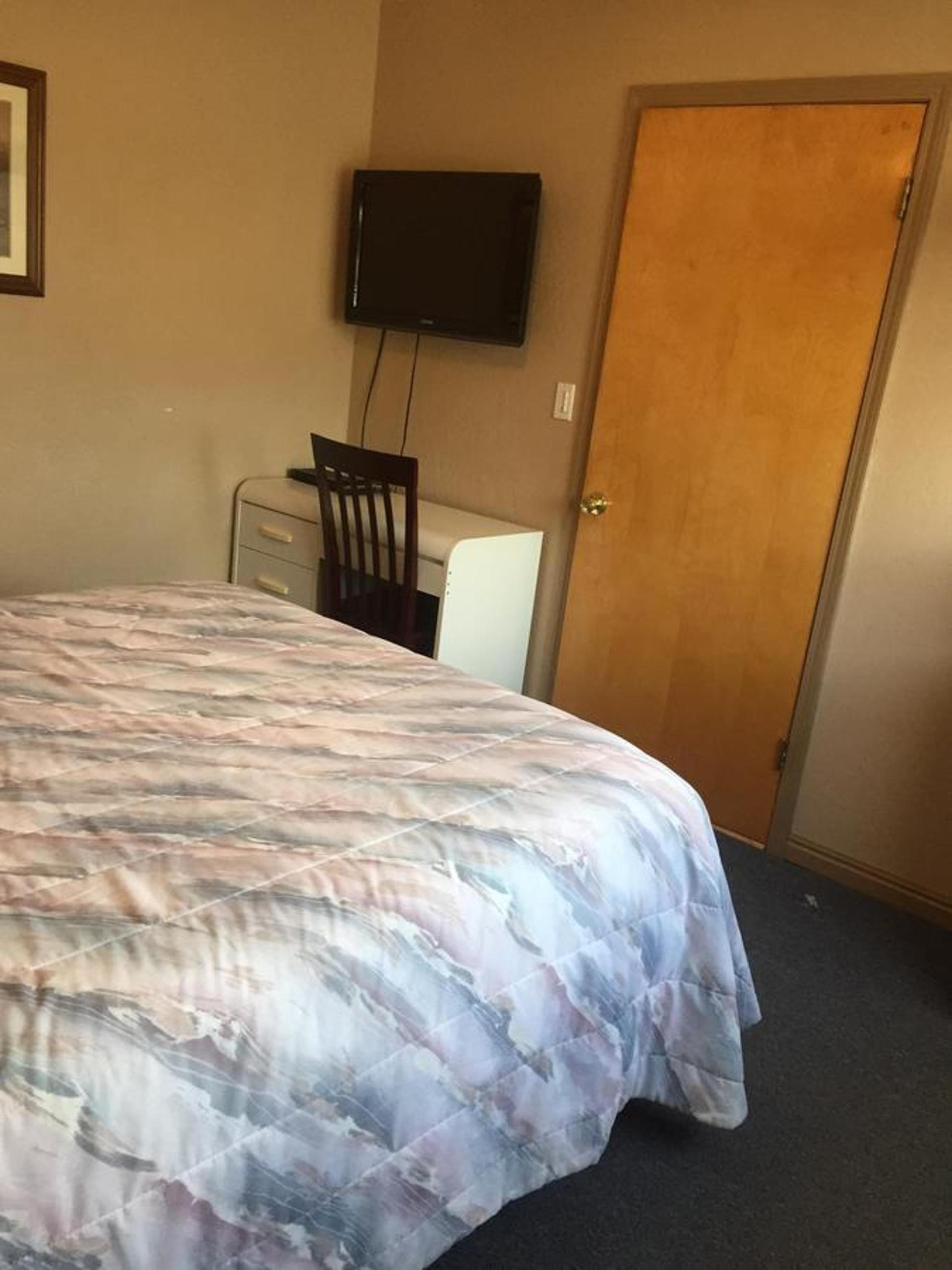 Harrison Inn photo 14