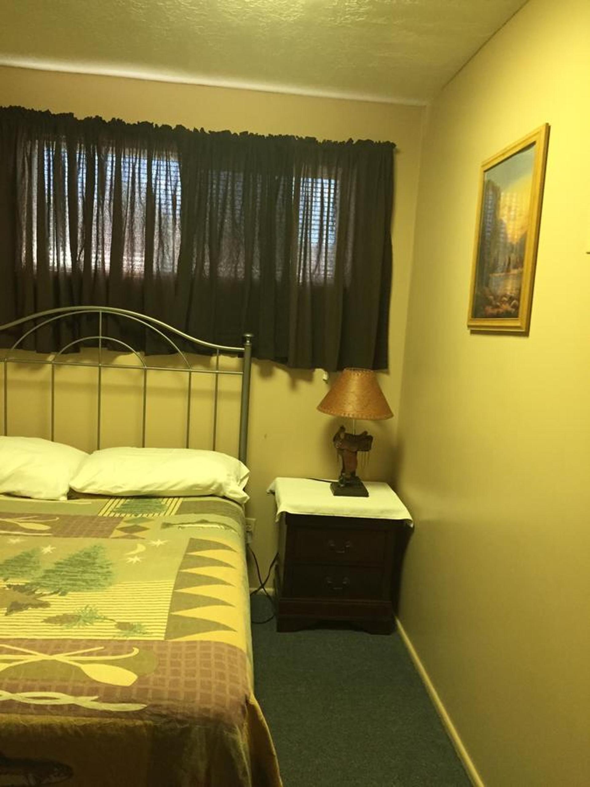 Harrison Inn photo 22