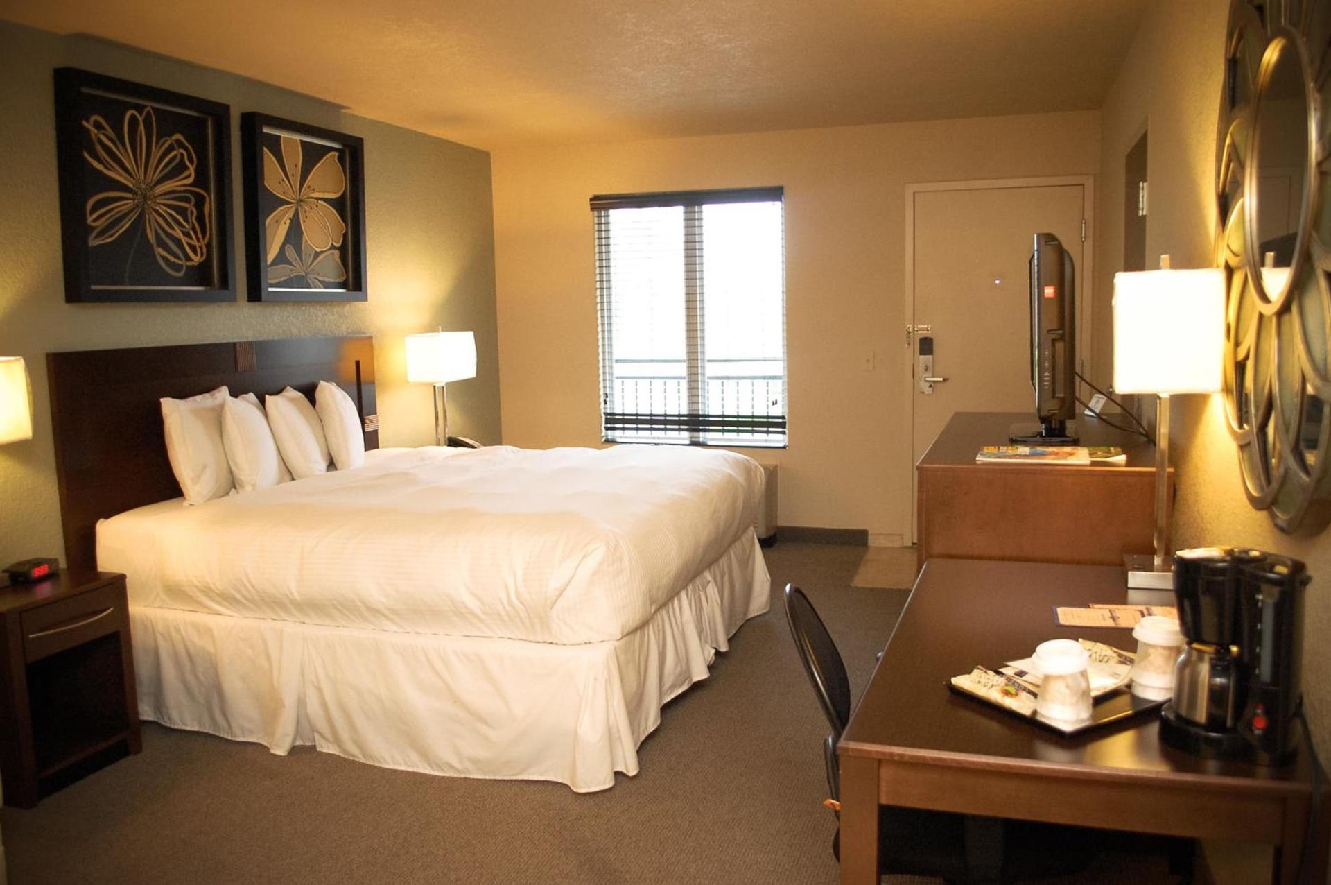 Unique Suites Hotel photo 16