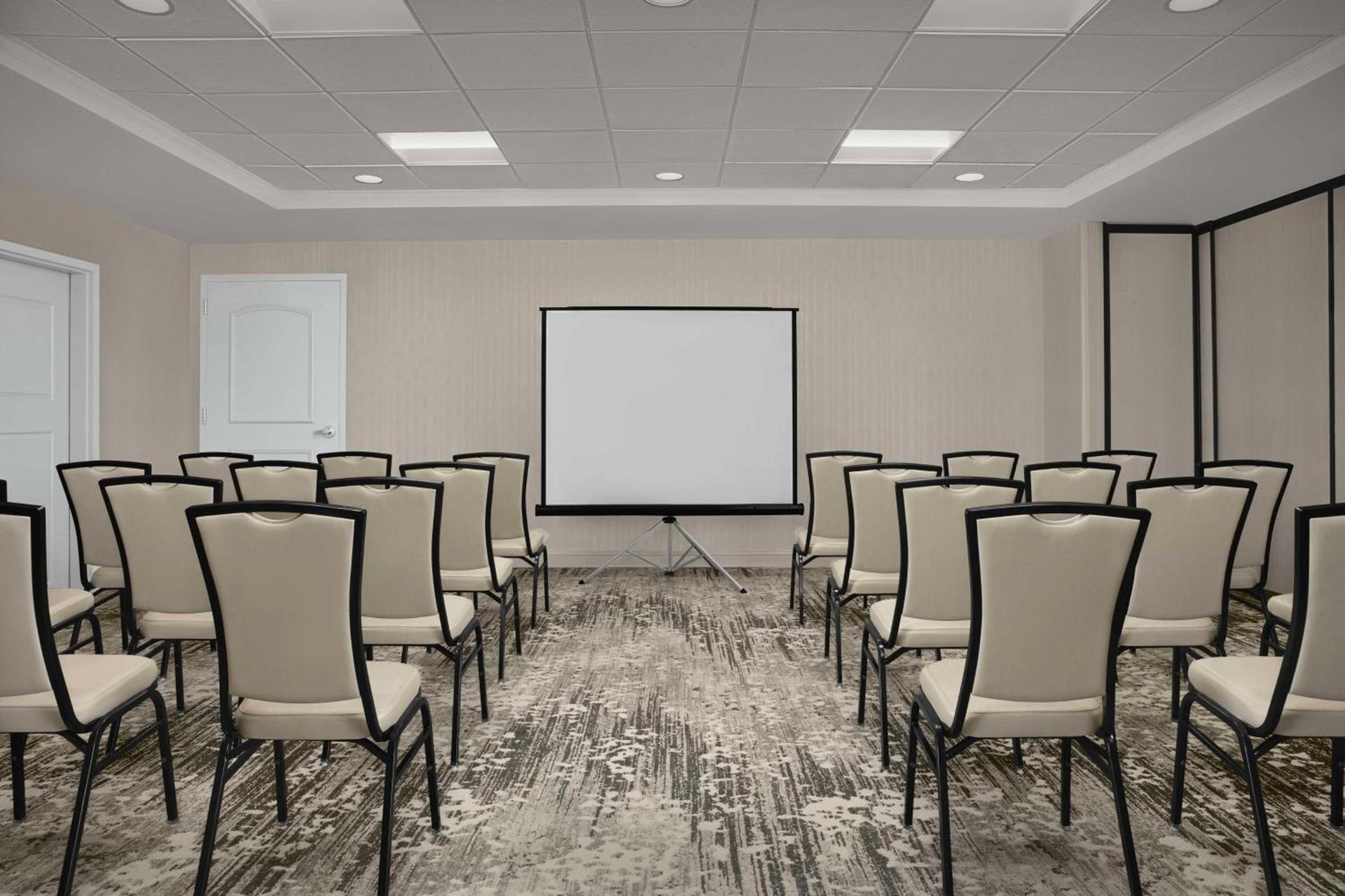 Hilton Garden Inn Gainesville photo 31