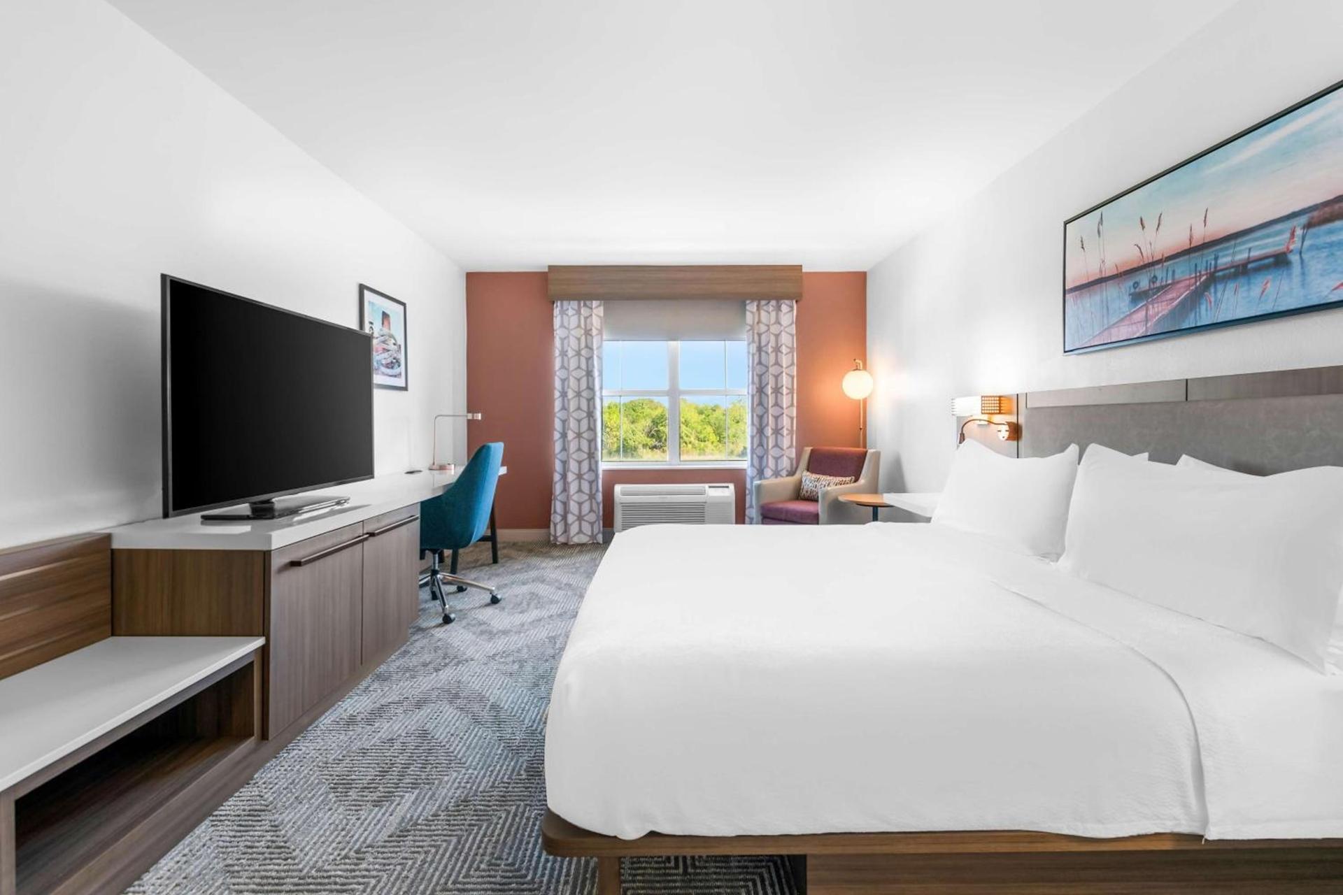 Hilton Garden Inn Suffolk Riverfront photo 34