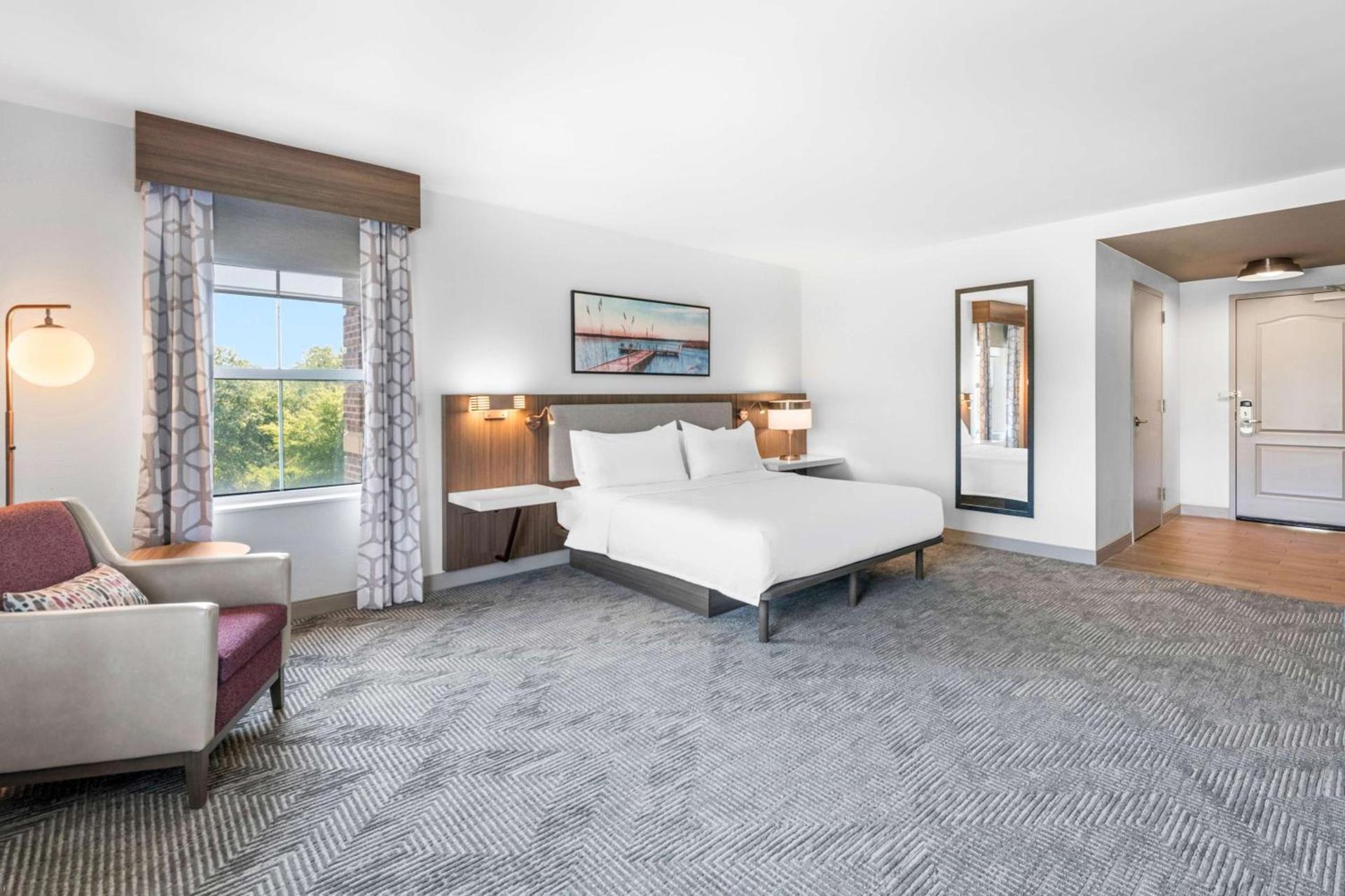 Hilton Garden Inn Suffolk Riverfront photo 39