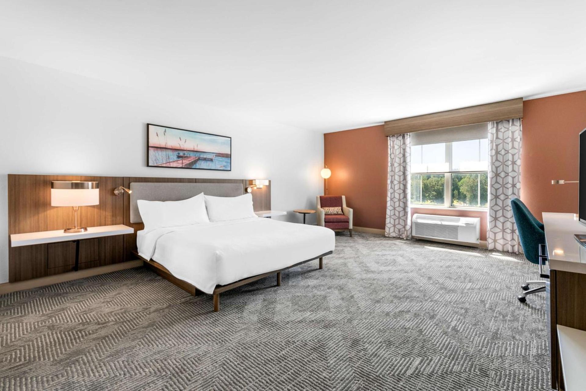 Hilton Garden Inn Suffolk Riverfront photo 46