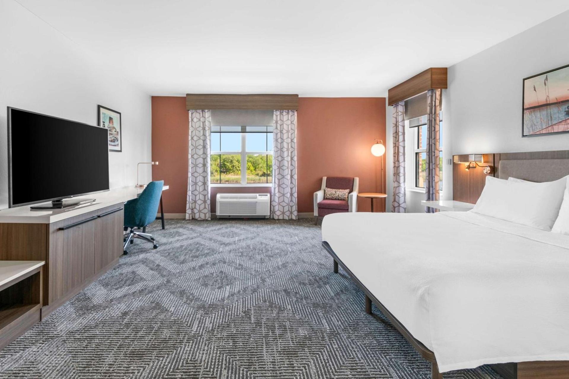 Hilton Garden Inn Suffolk Riverfront photo 60