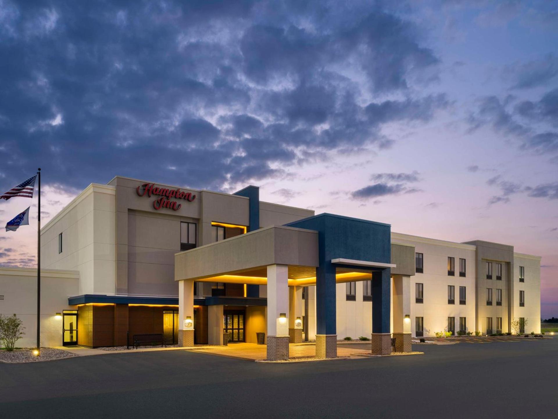 Hampton Inn Ottawa - Starved Rock Area photo 2