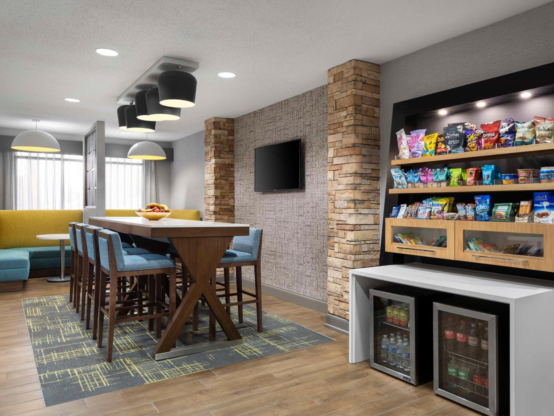 Hampton Inn Ottawa - Starved Rock Area photo 10