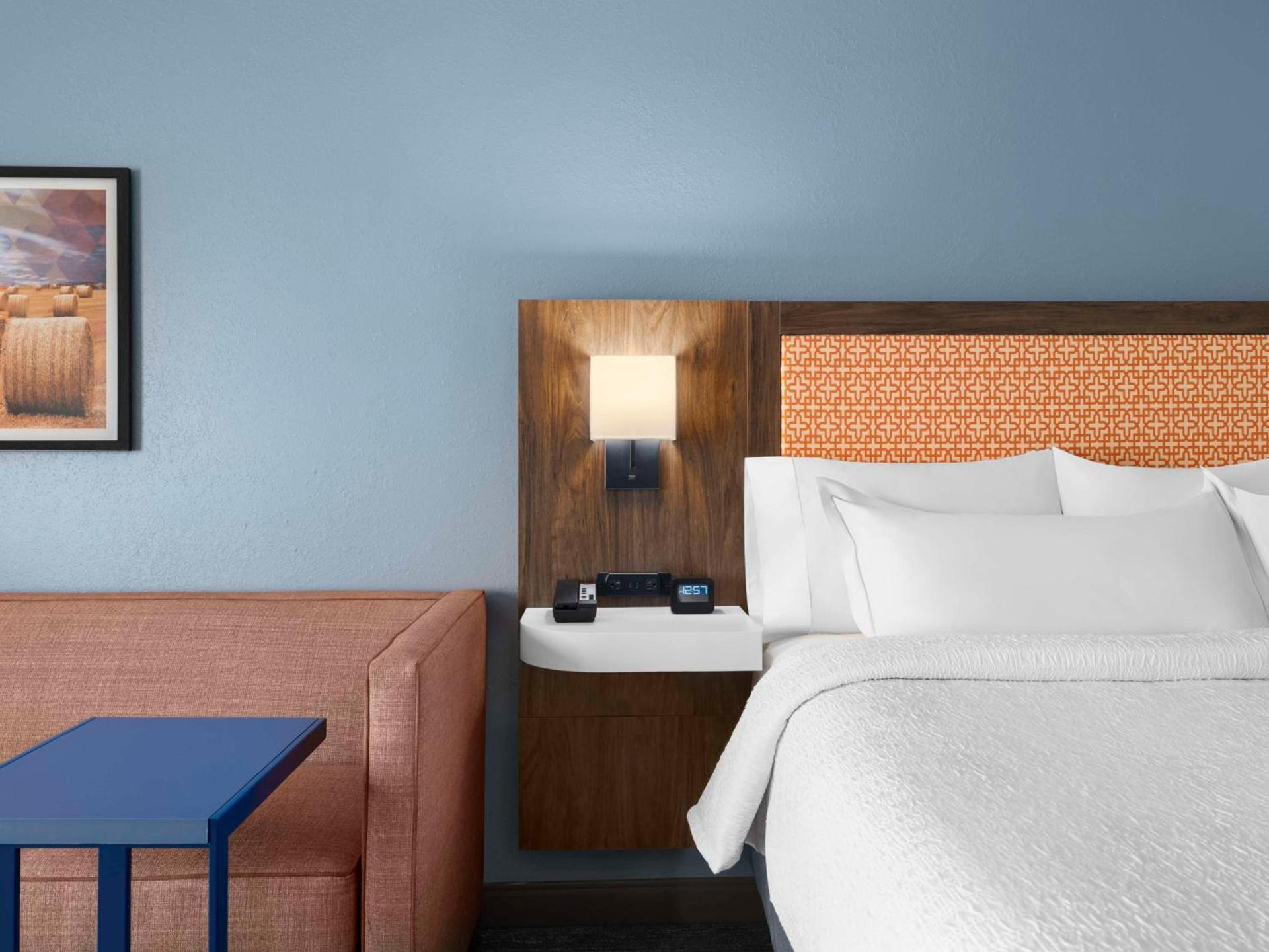 Hampton Inn Ottawa - Starved Rock Area photo 23