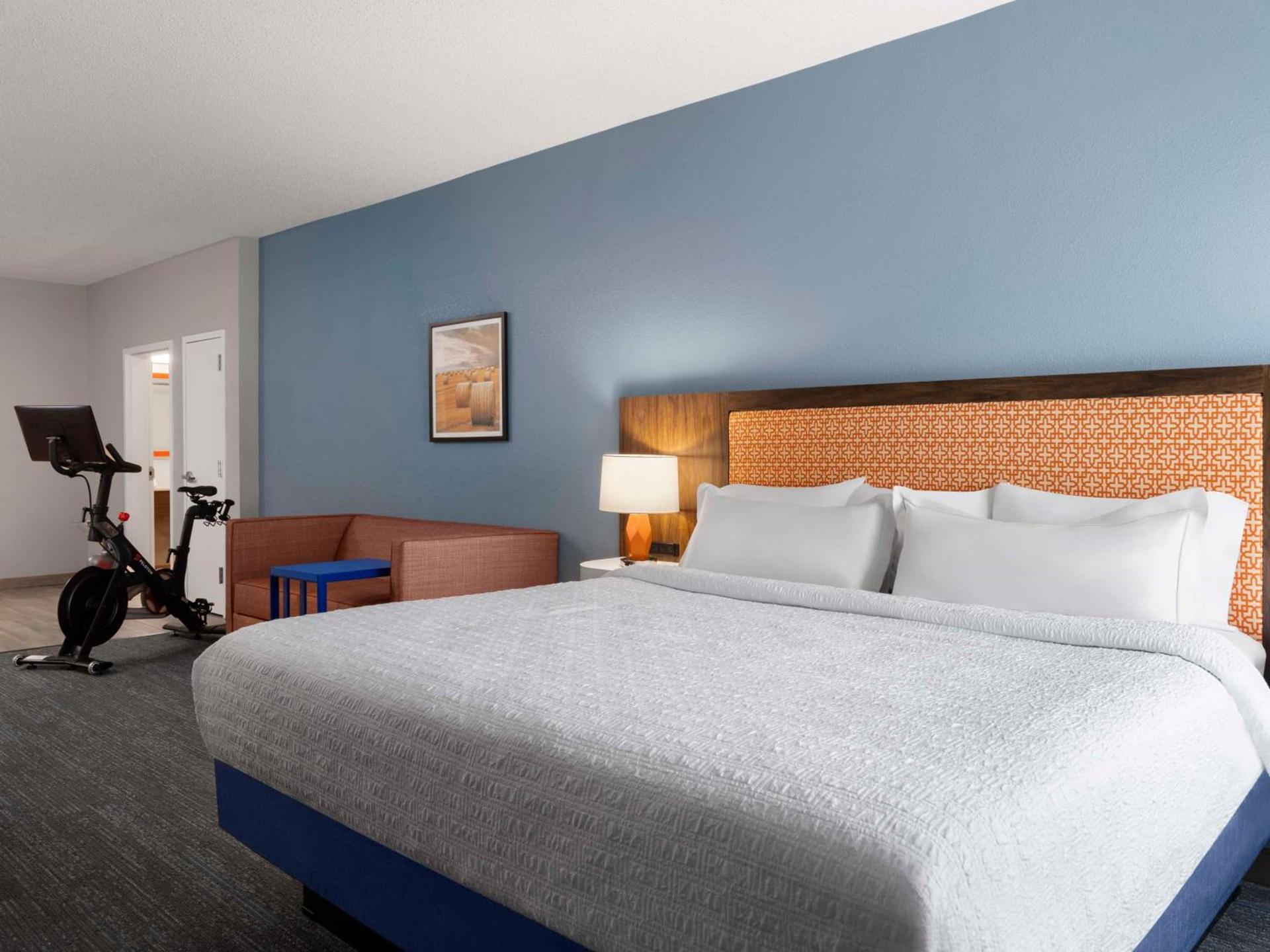 Hampton Inn Ottawa - Starved Rock Area photo 29