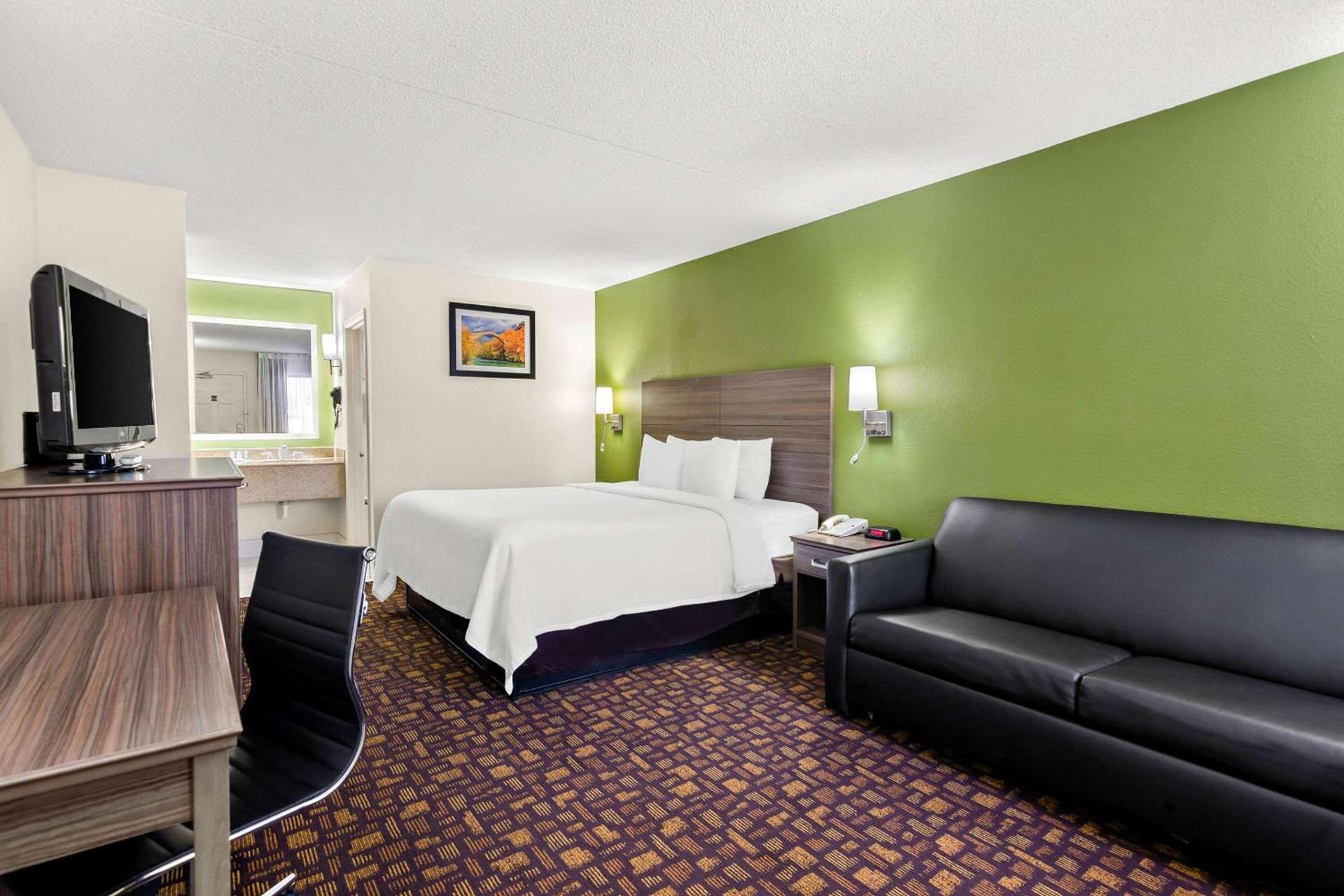 Quality Inn Salem - I-81 photo 13