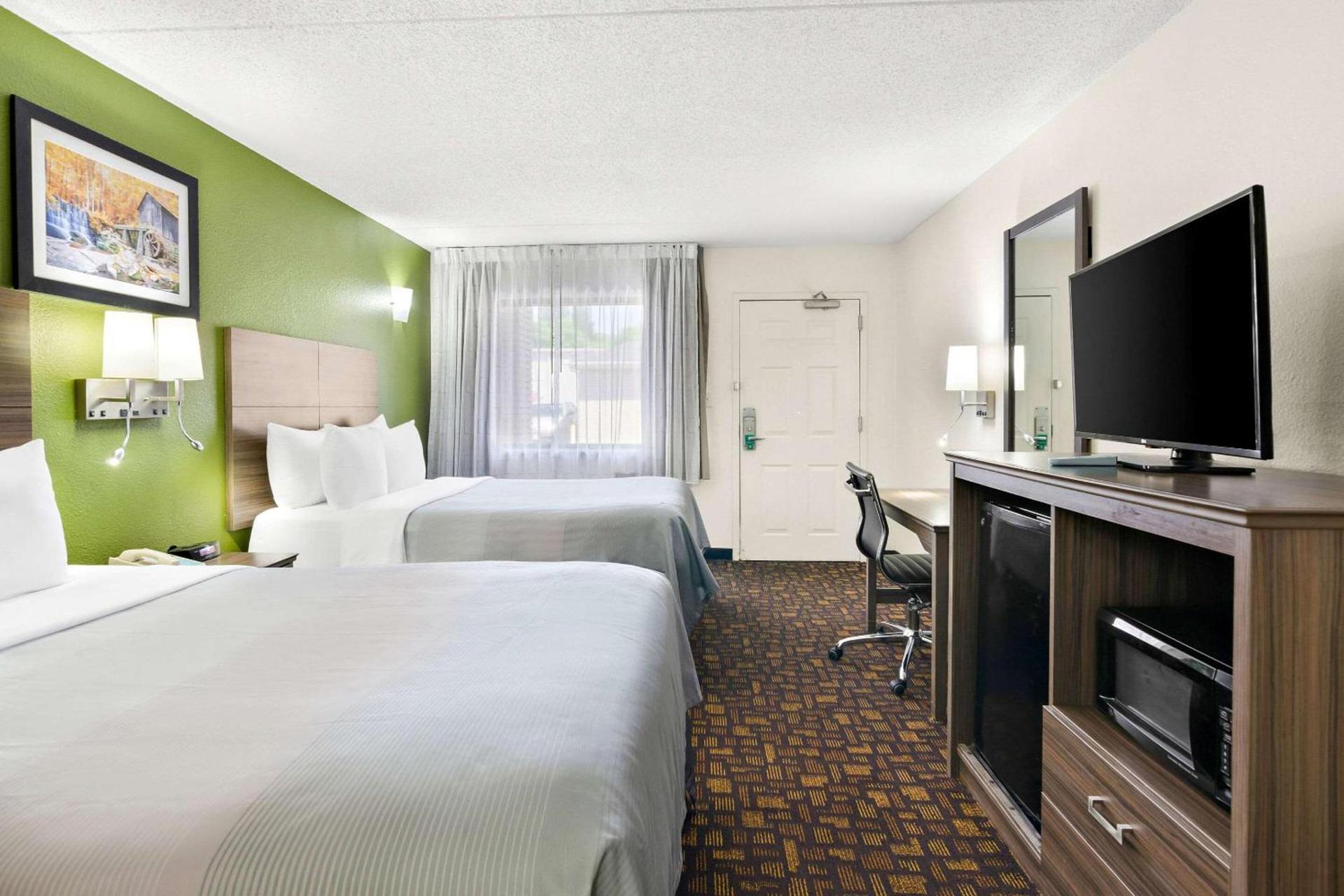 Quality Inn Salem - I-81 photo 22