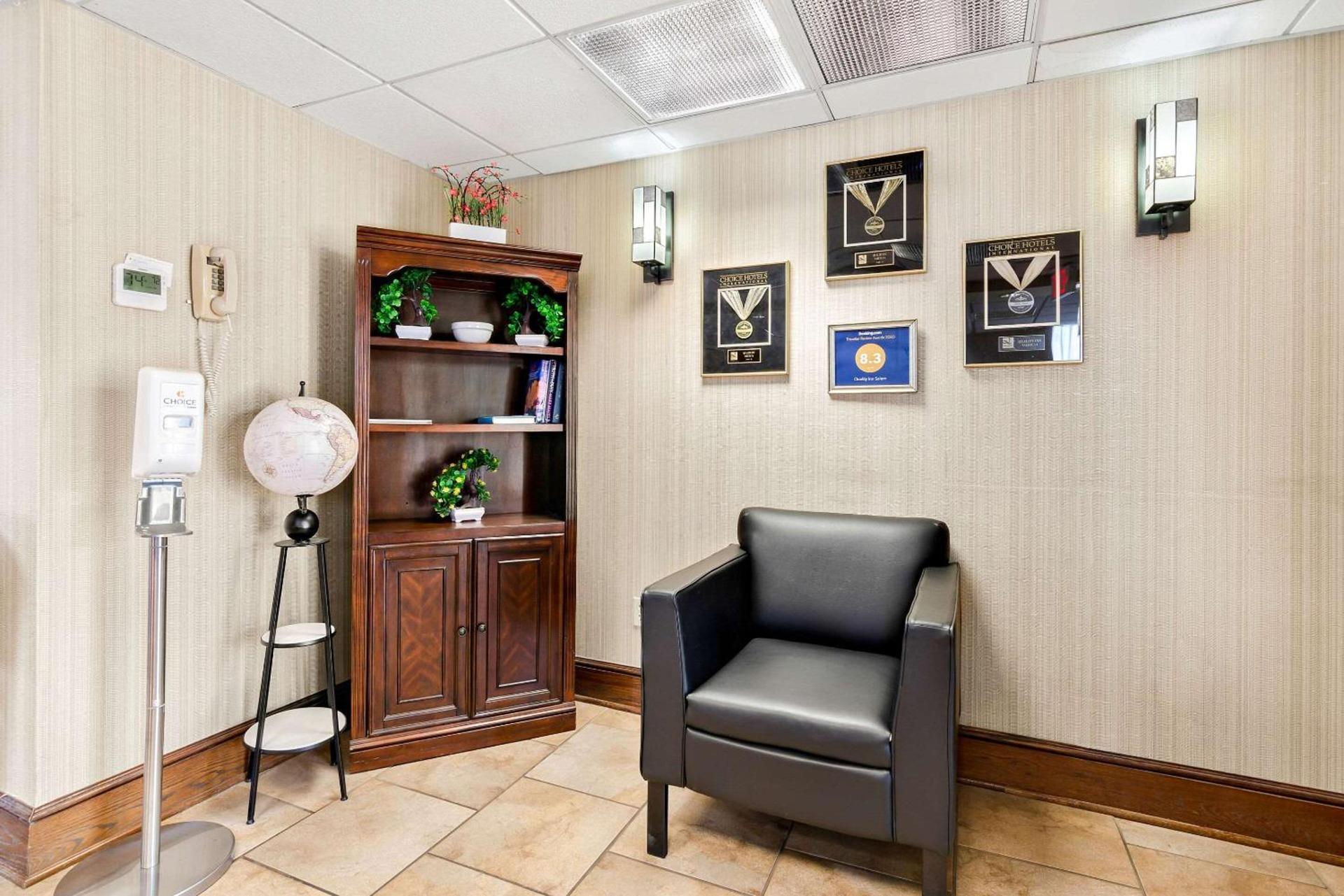 Quality Inn Salem - I-81 photo 11
