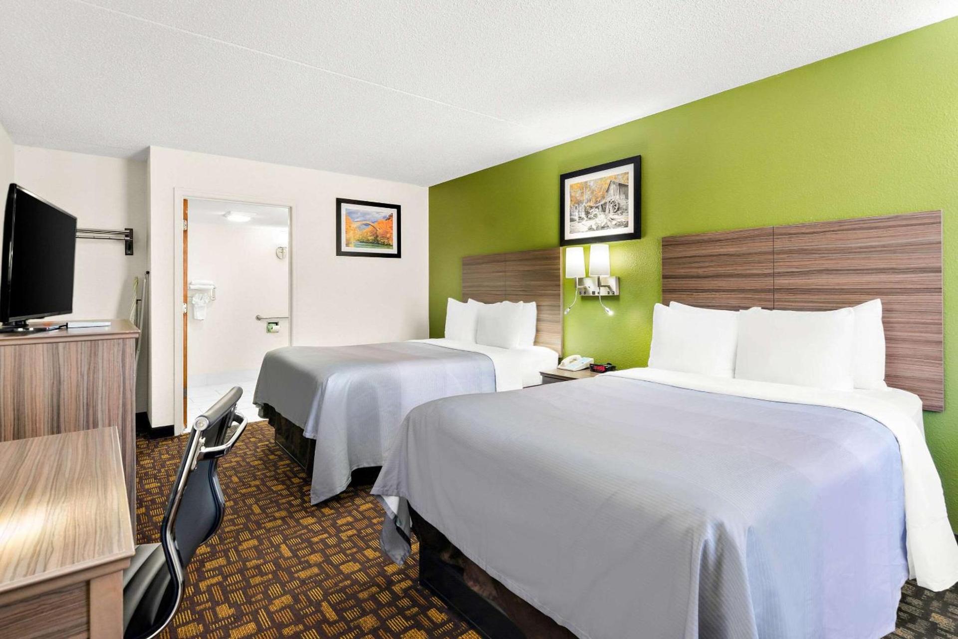Quality Inn Salem - I-81 photo 20