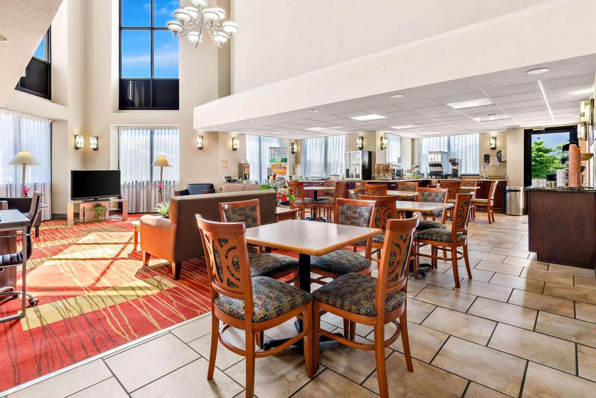 Quality Inn Salem - I-81 photo 33