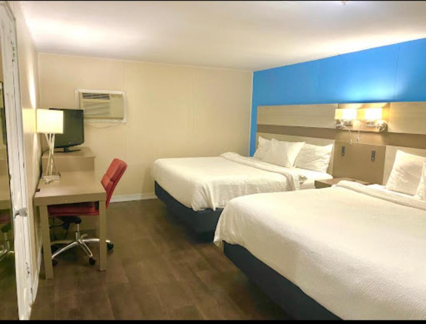 Turbeville Inn & Suites-I95 photo 24
