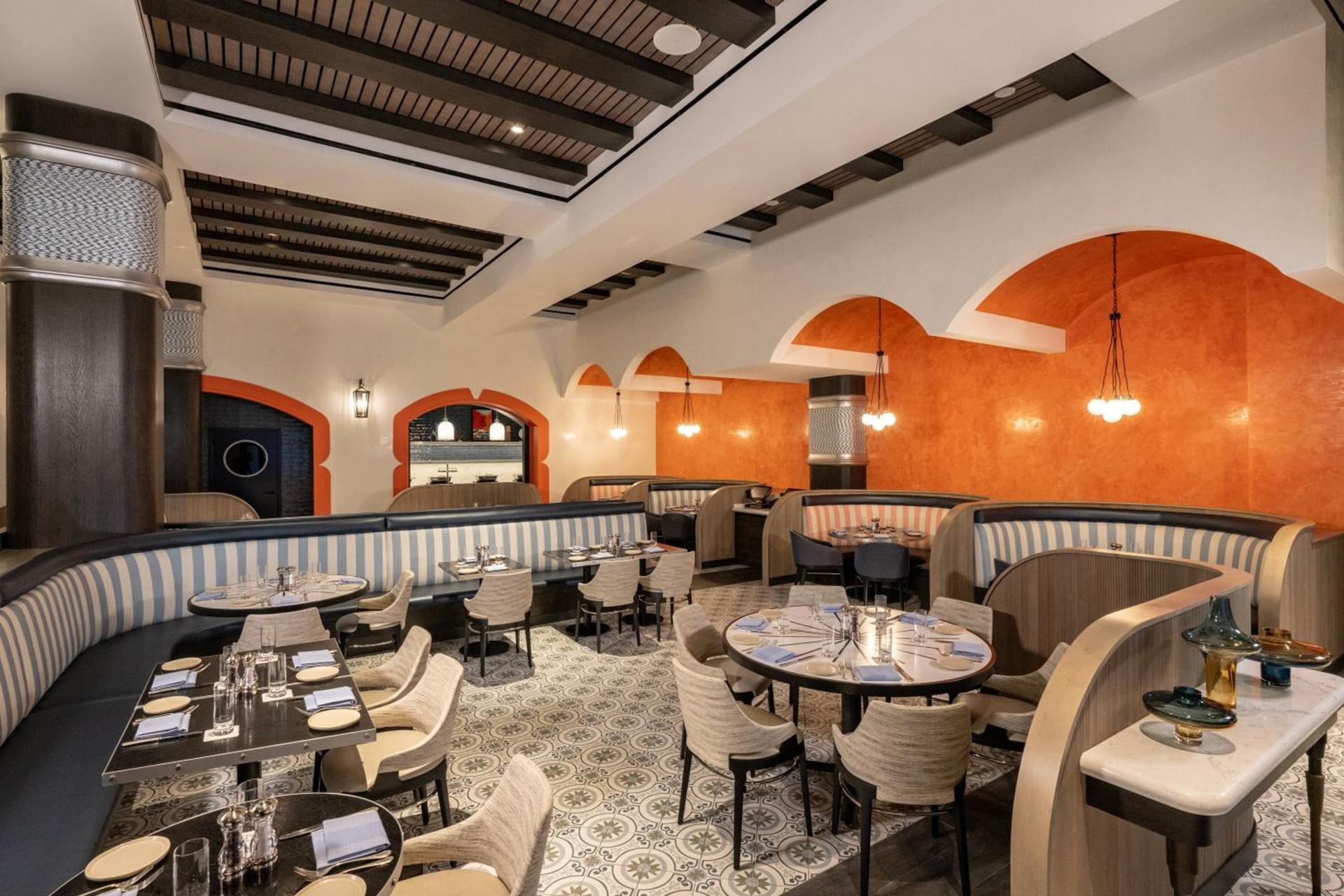 Universal's Loews Portofino Bay Hotel photo 25