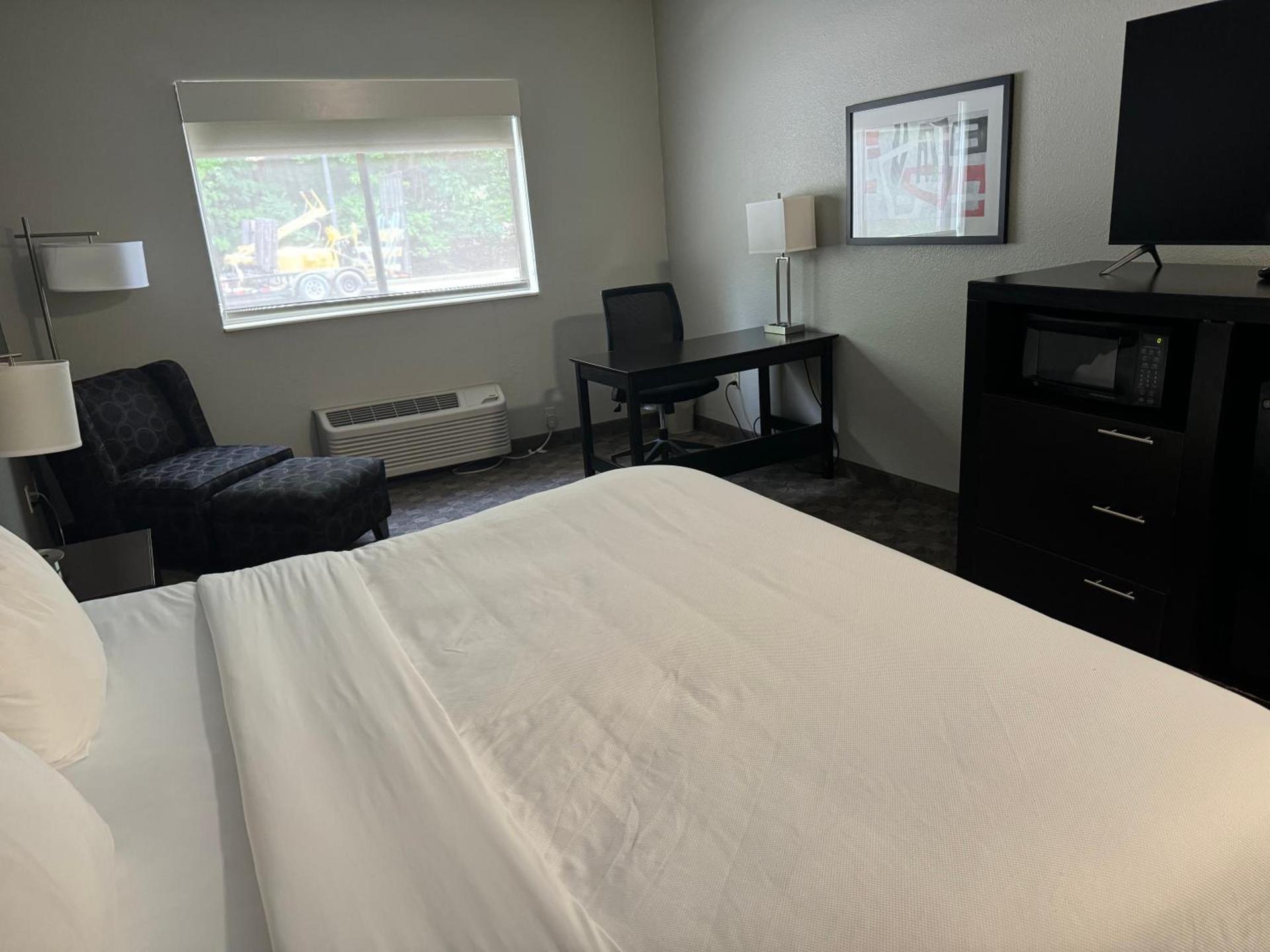 Comfort Inn Huntington near University area photo 25