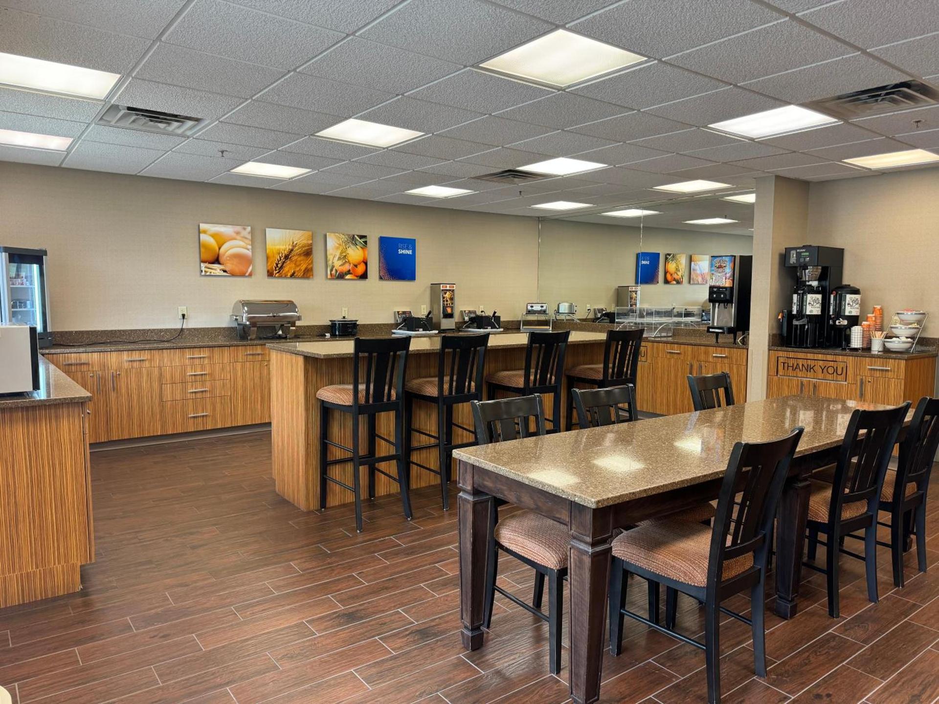 Comfort Inn Huntington near University area photo 34