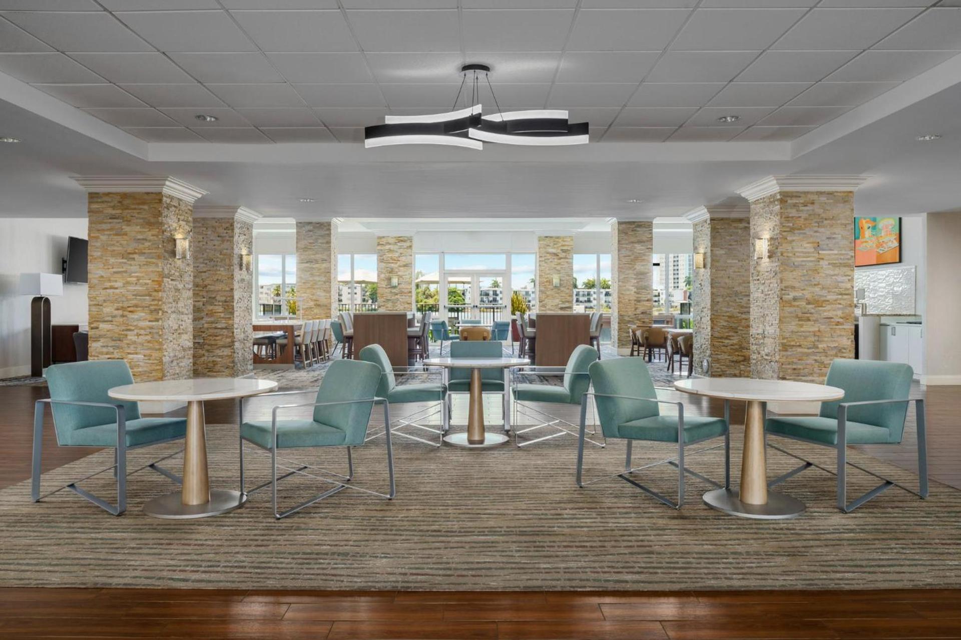 Homewood Suites Miami Airport/Blue Lagoon photo 57