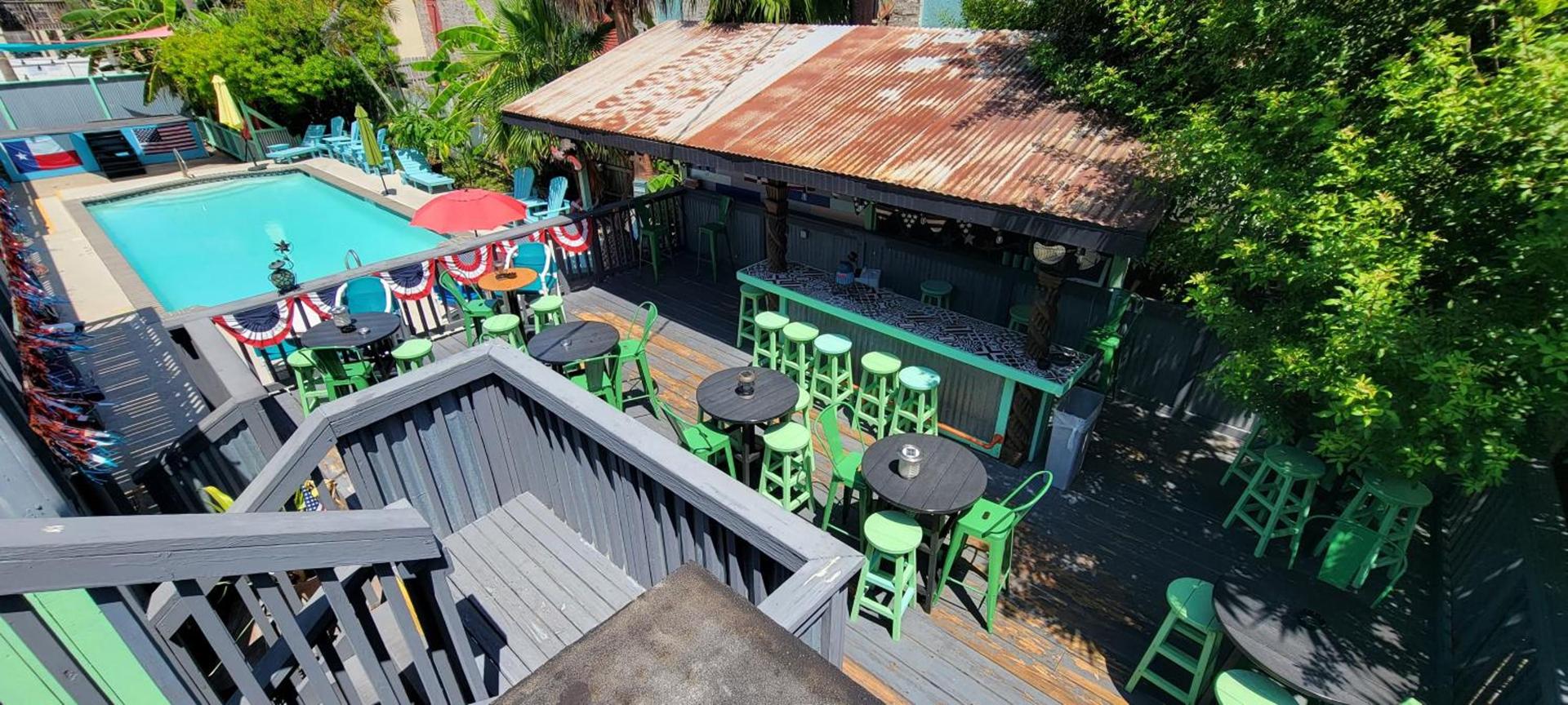 Upper Deck Hotel and Bar - Adults Only photo 26
