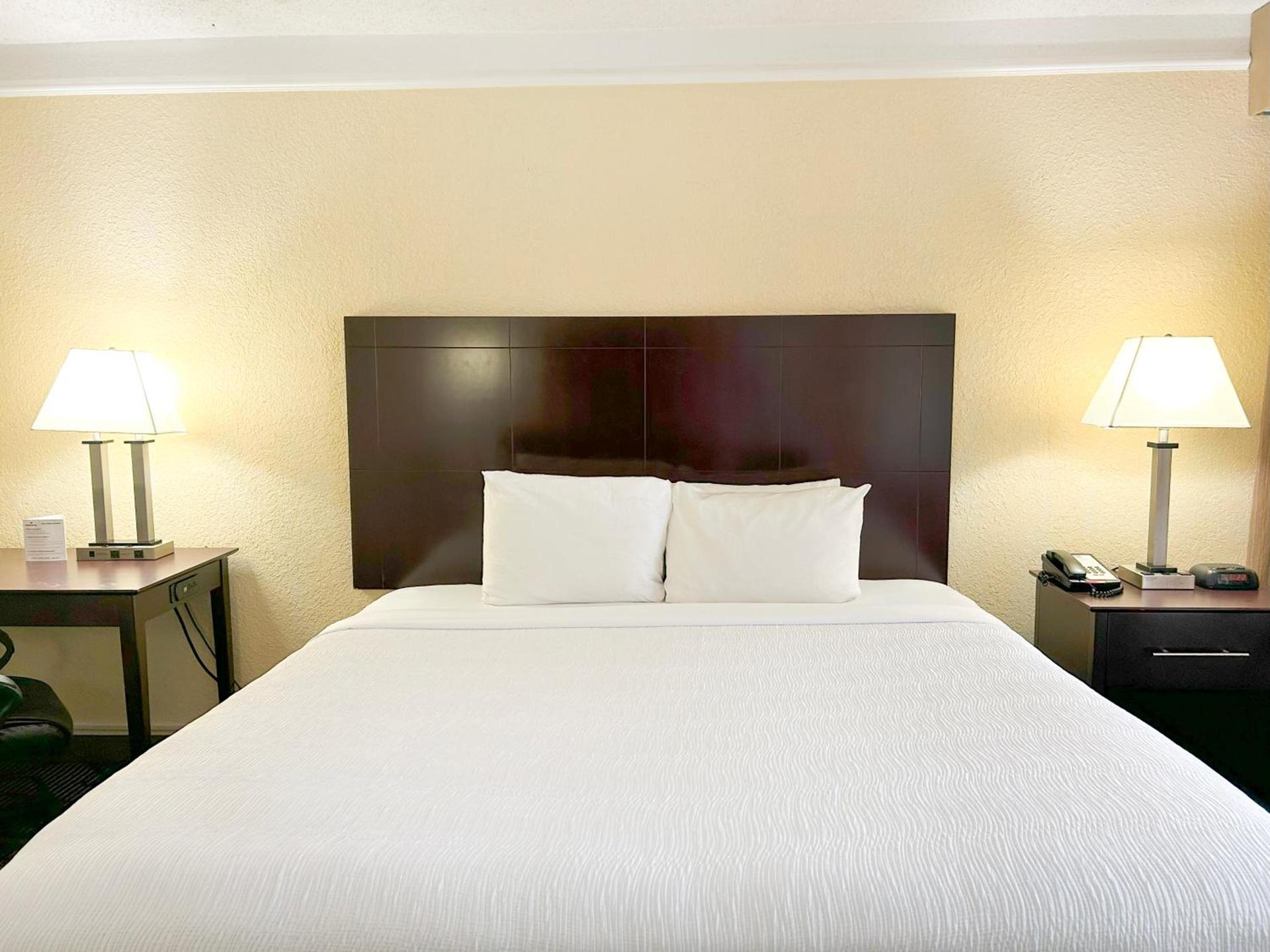Hotel Monreale Express & Studios IDrive District photo 22