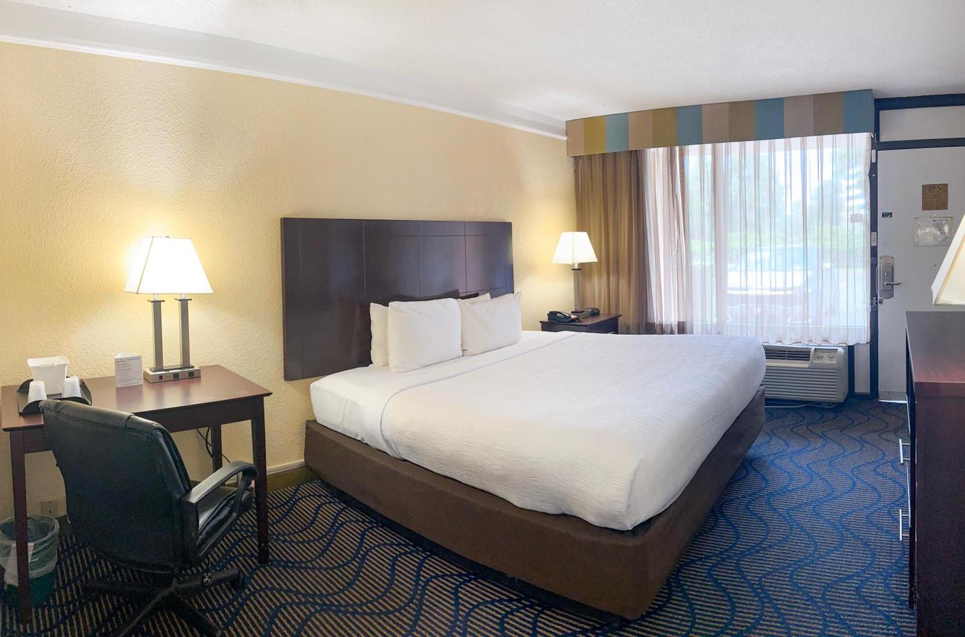 Hotel Monreale Express & Studios IDrive District photo 25