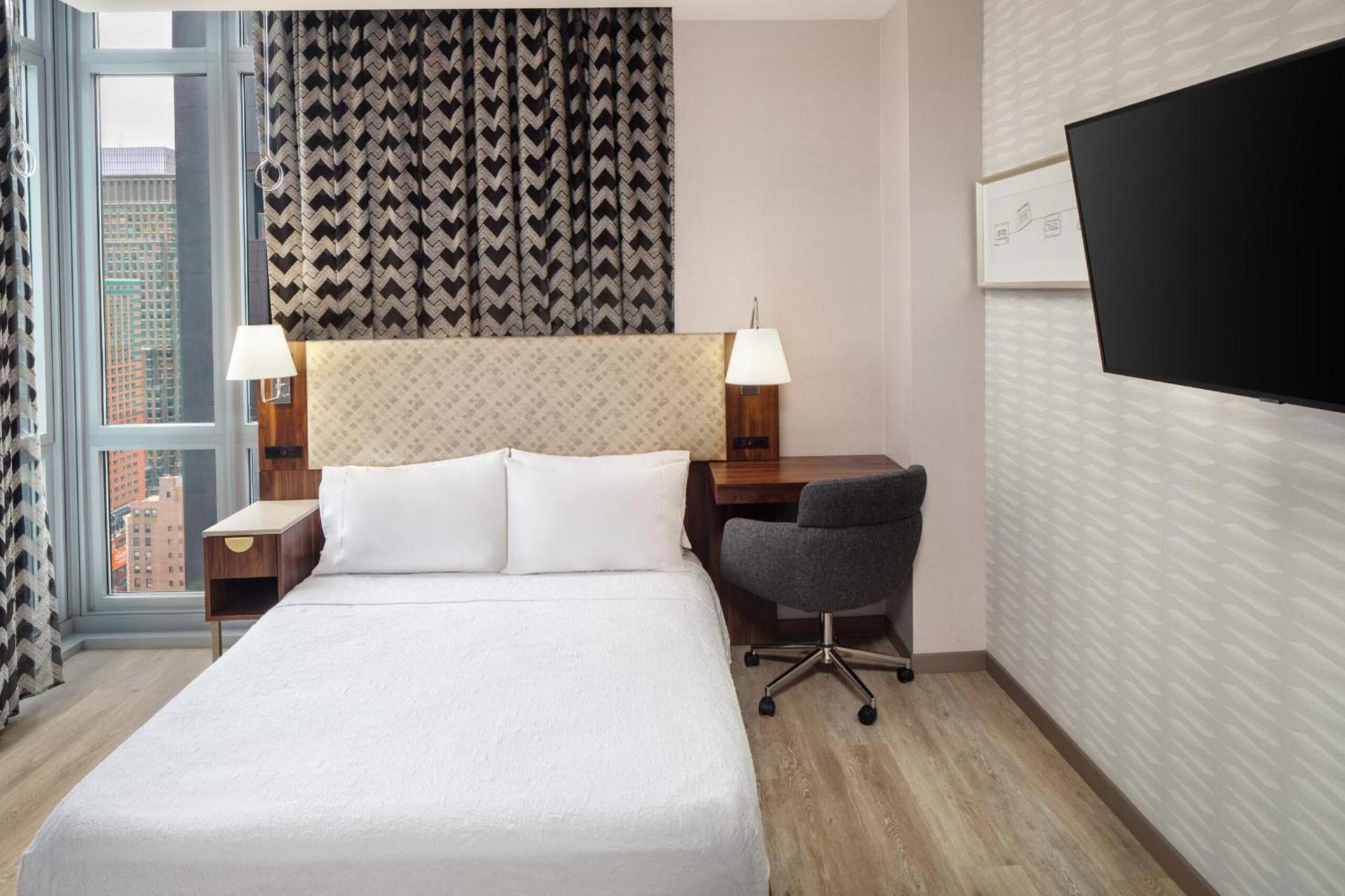 Home2 Suites By Hilton New York Times Square photo 21