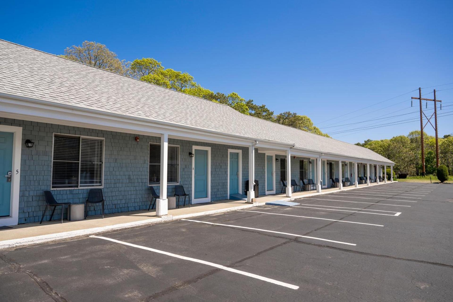Endless Dunes, A Modern Motel — hotel in Eastham