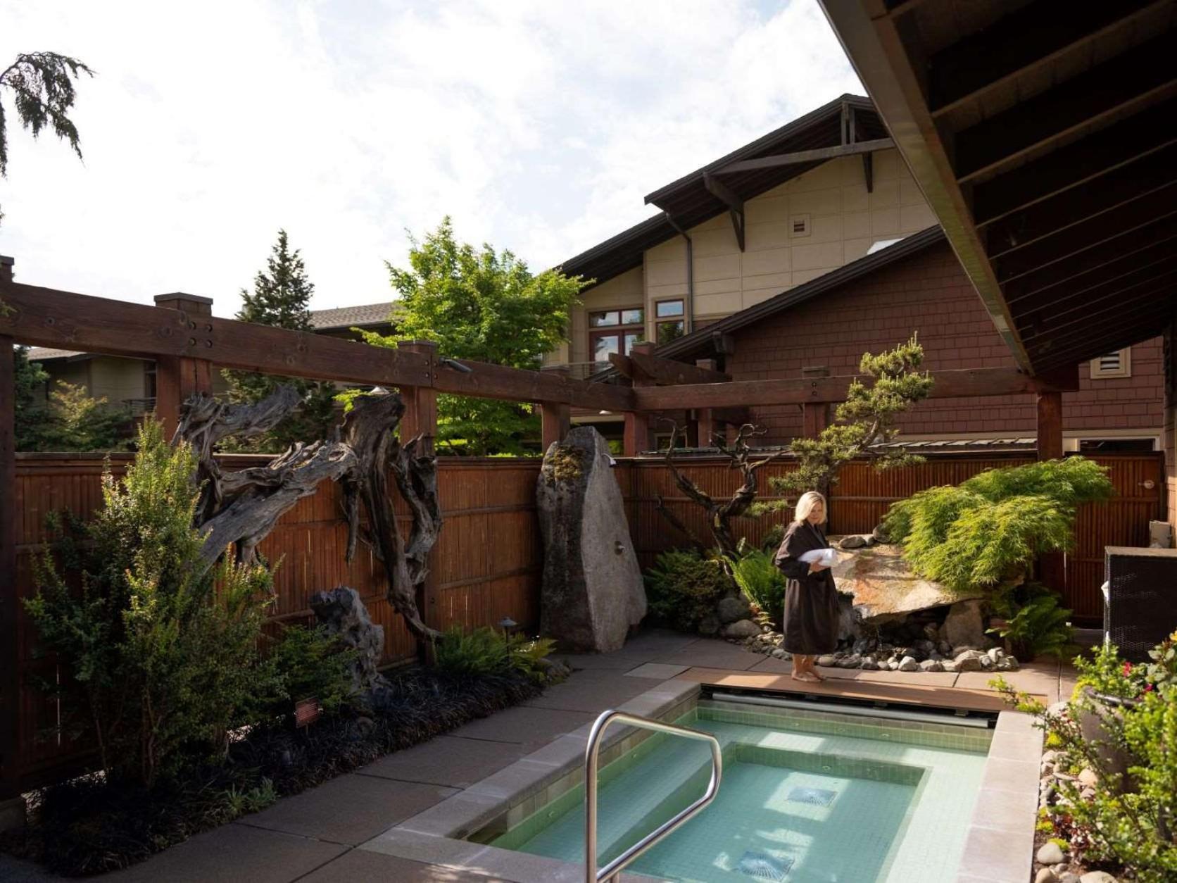 Willows Lodge photo 70
