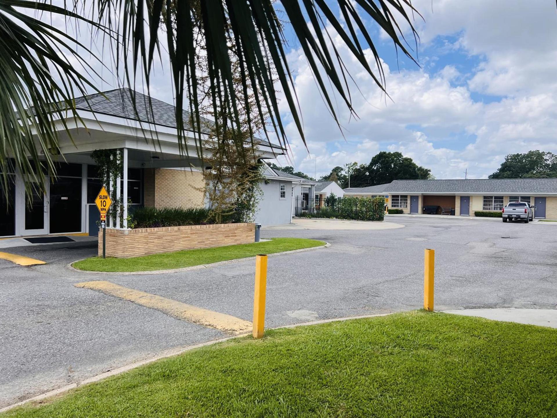 The Shades Motel photo 26