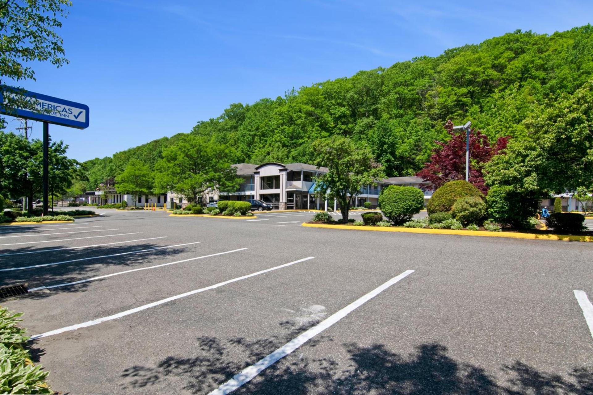 Americas Best Value Inn Torrington, CT photo 1