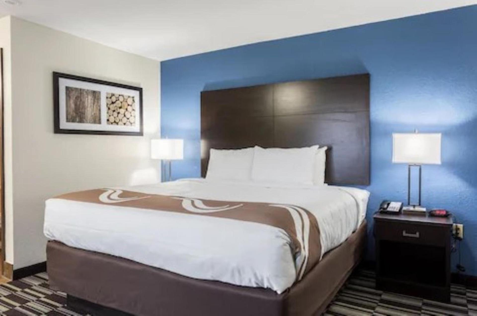 Quality Inn Farmington photo 13